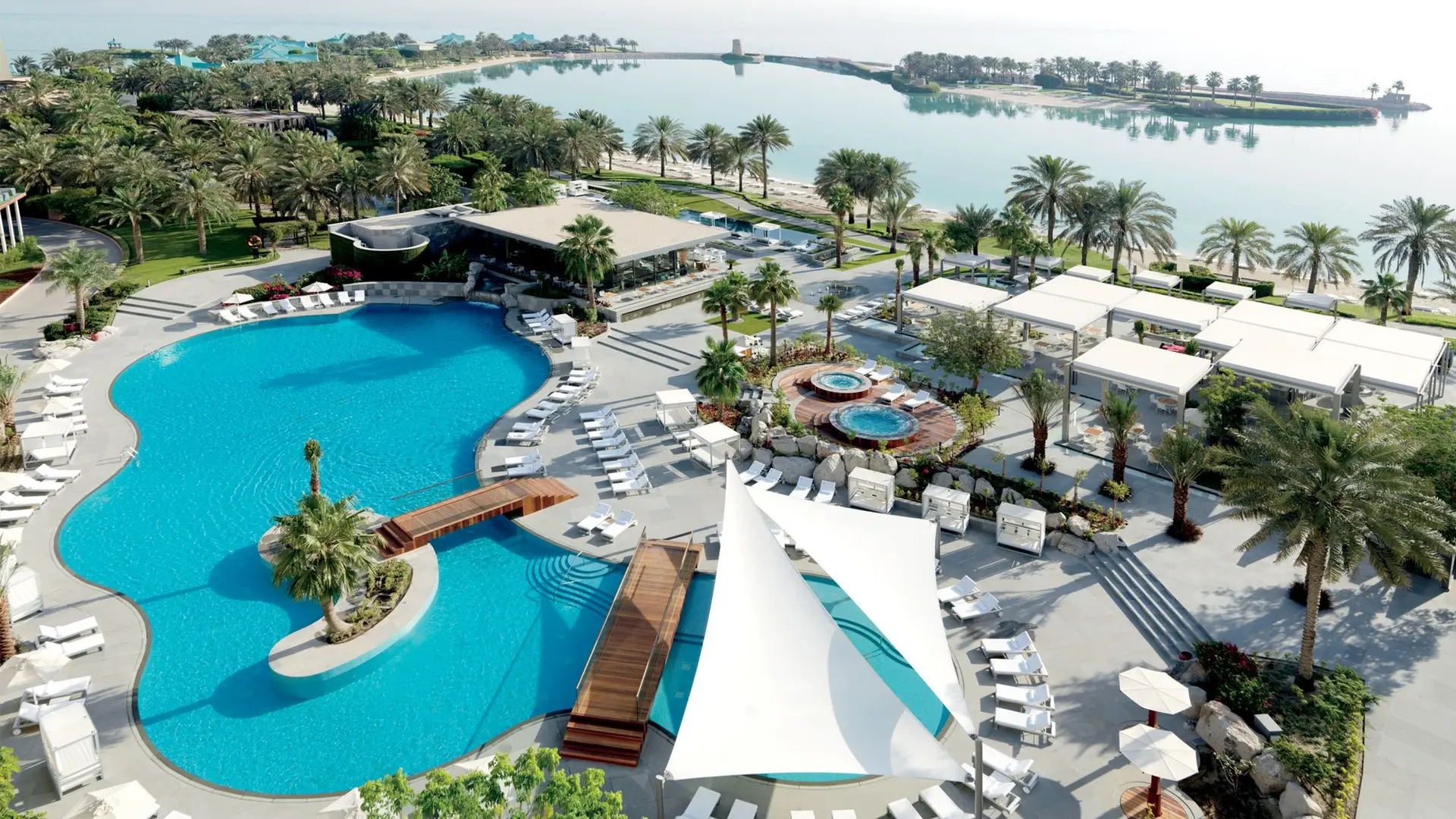 Hotel review Service & Facilities' - The Ritz-Carlton, Bahrain - 0