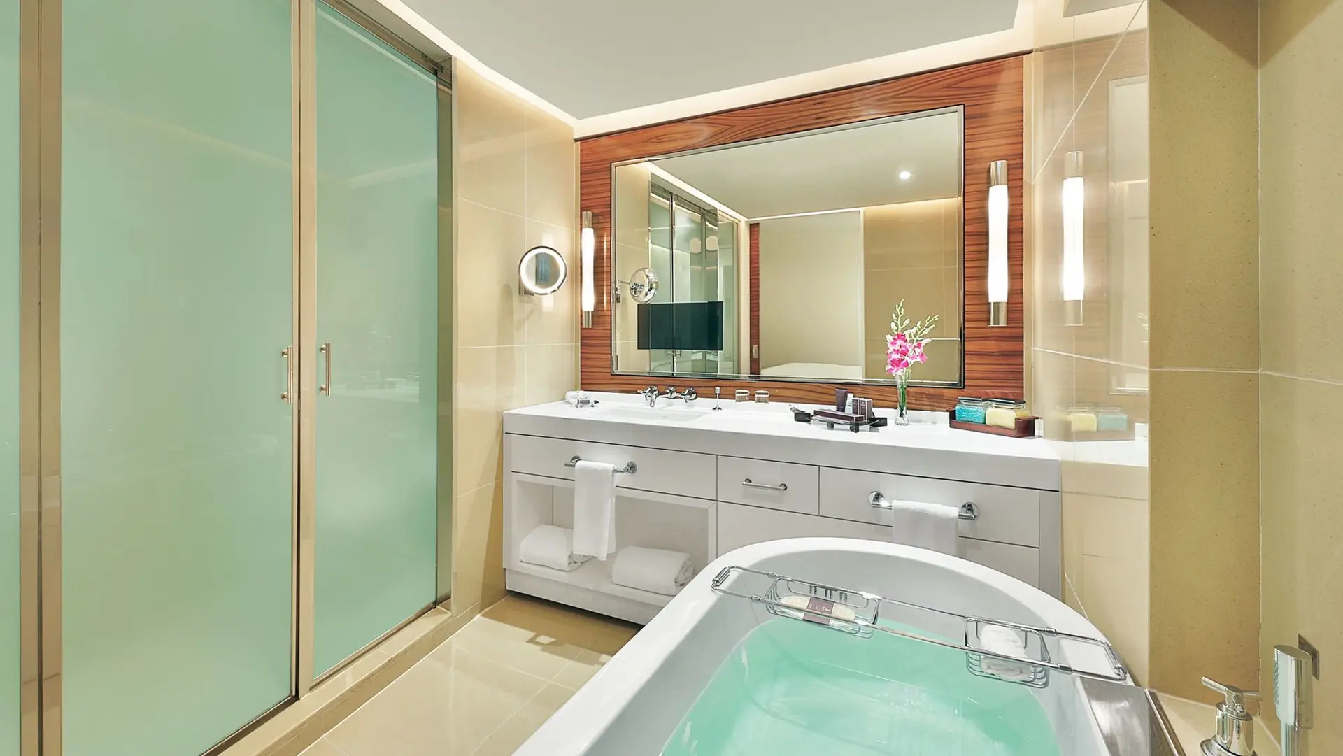 Hotel review Accommodation' - The Ritz-Carlton, Bahrain - 1