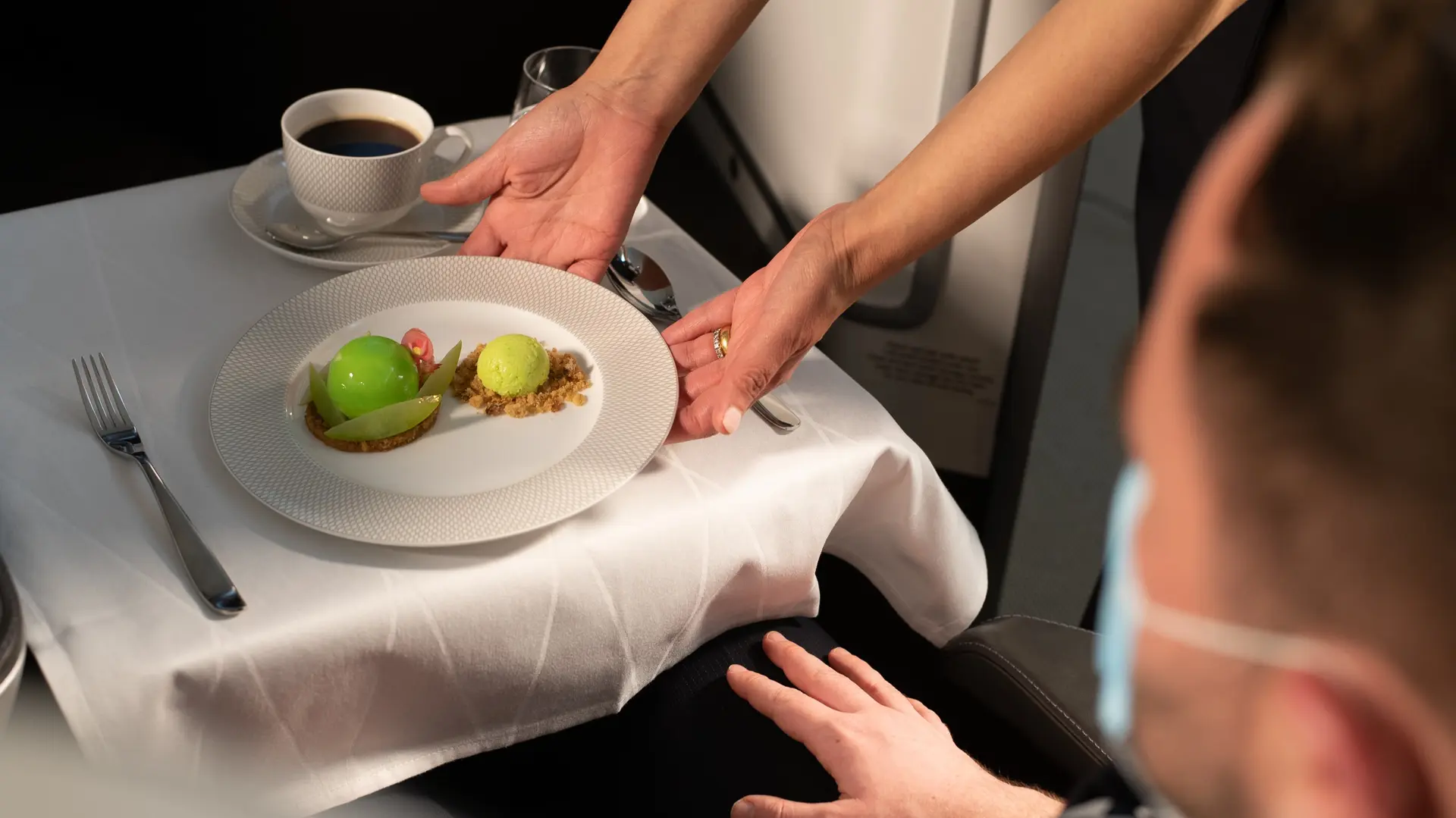 Airlines News - BA takes British gastro pub concept into the skies