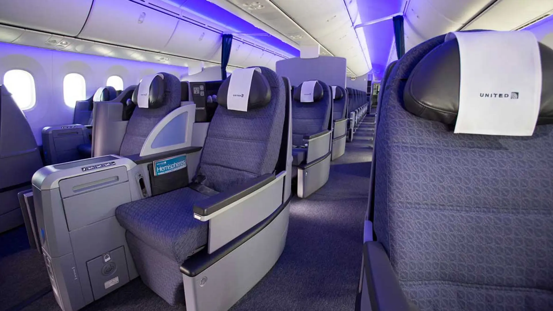Airline review Cabin & Seat - United Airlines - 9