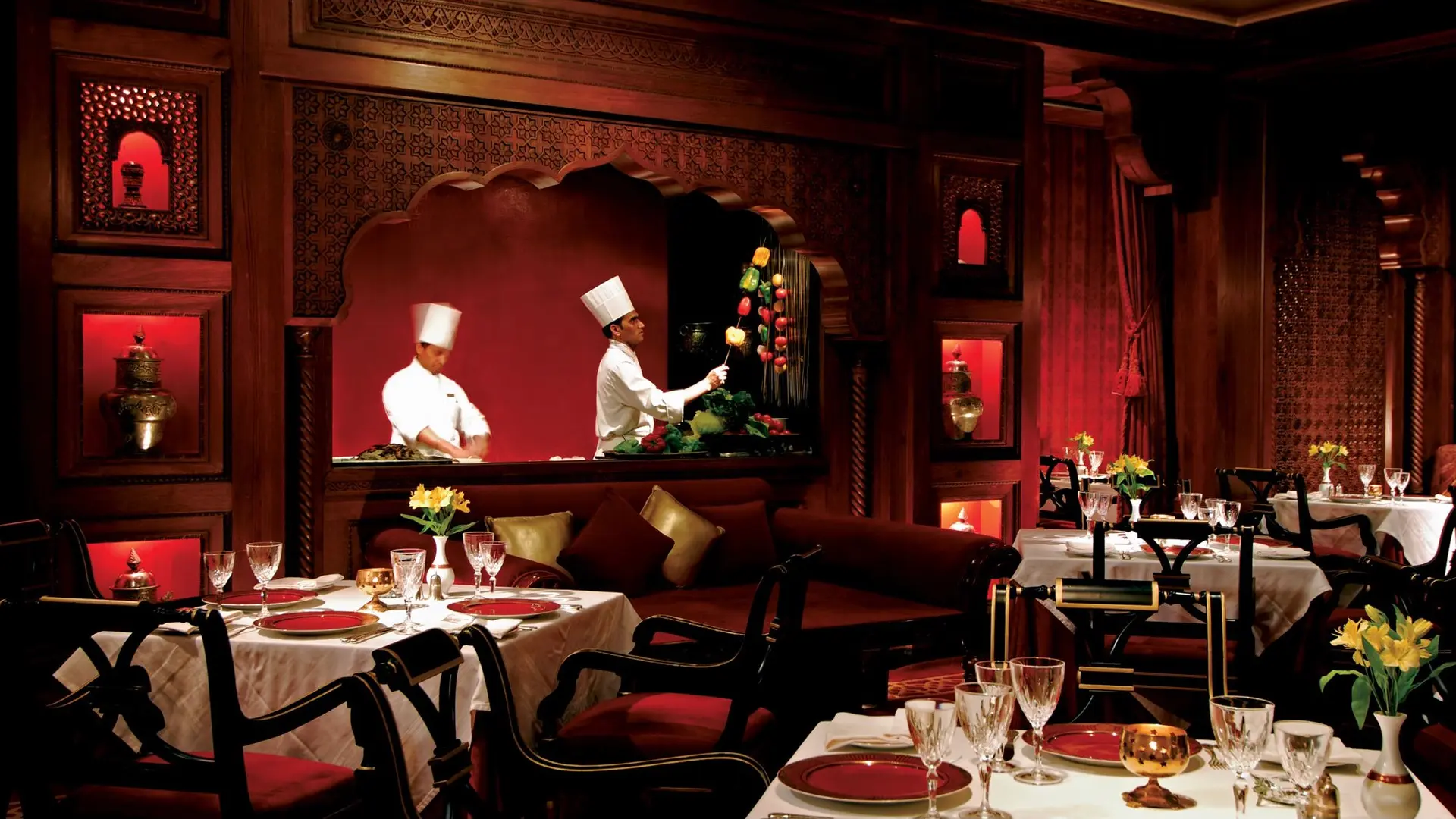 Hotel review Restaurants & Bars' - The Ritz-Carlton, Bahrain - 6