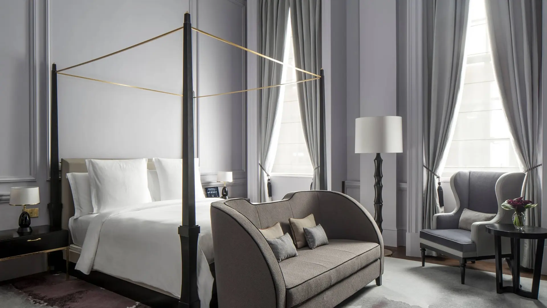 Hotel review Accommodation' - Four Seasons Hotel London at Ten Trinity Square - 0