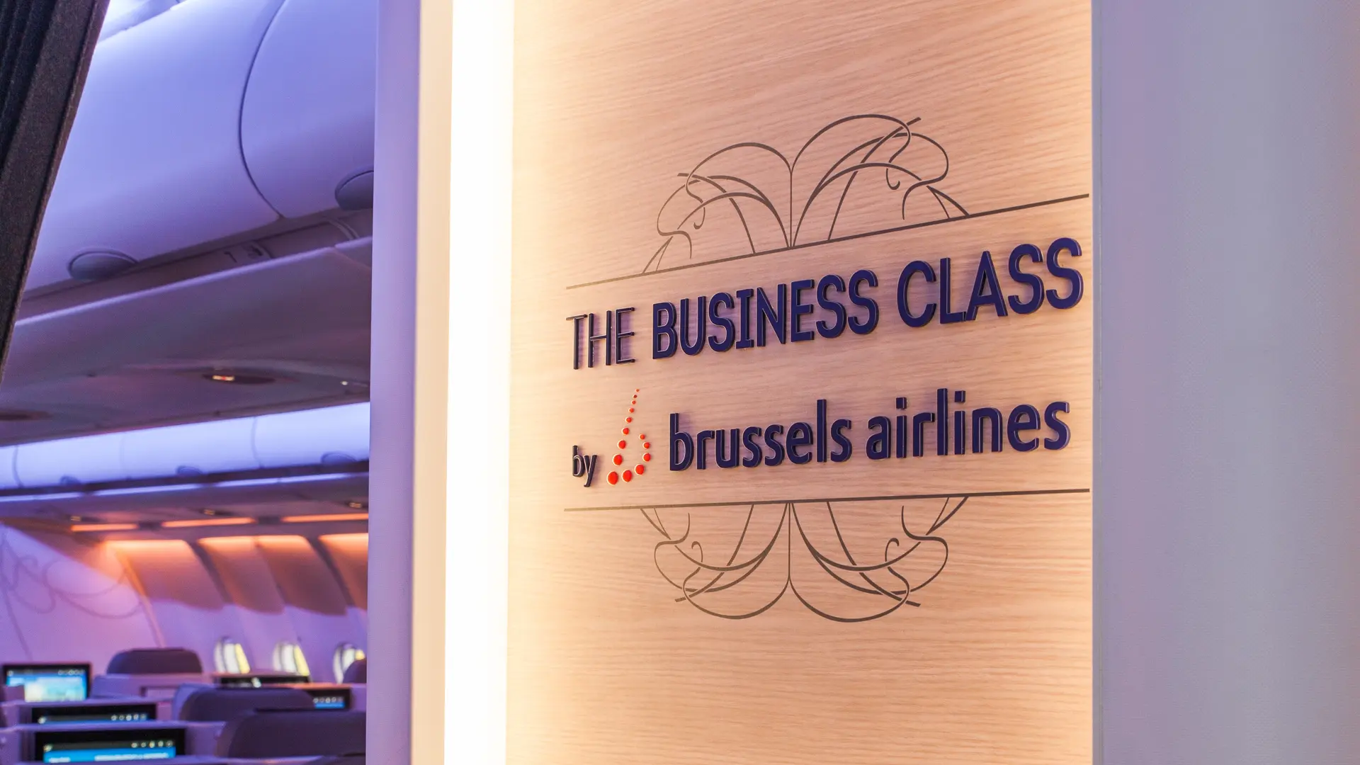 Airline review Cabin & Seat - Brussels Airlines - 5