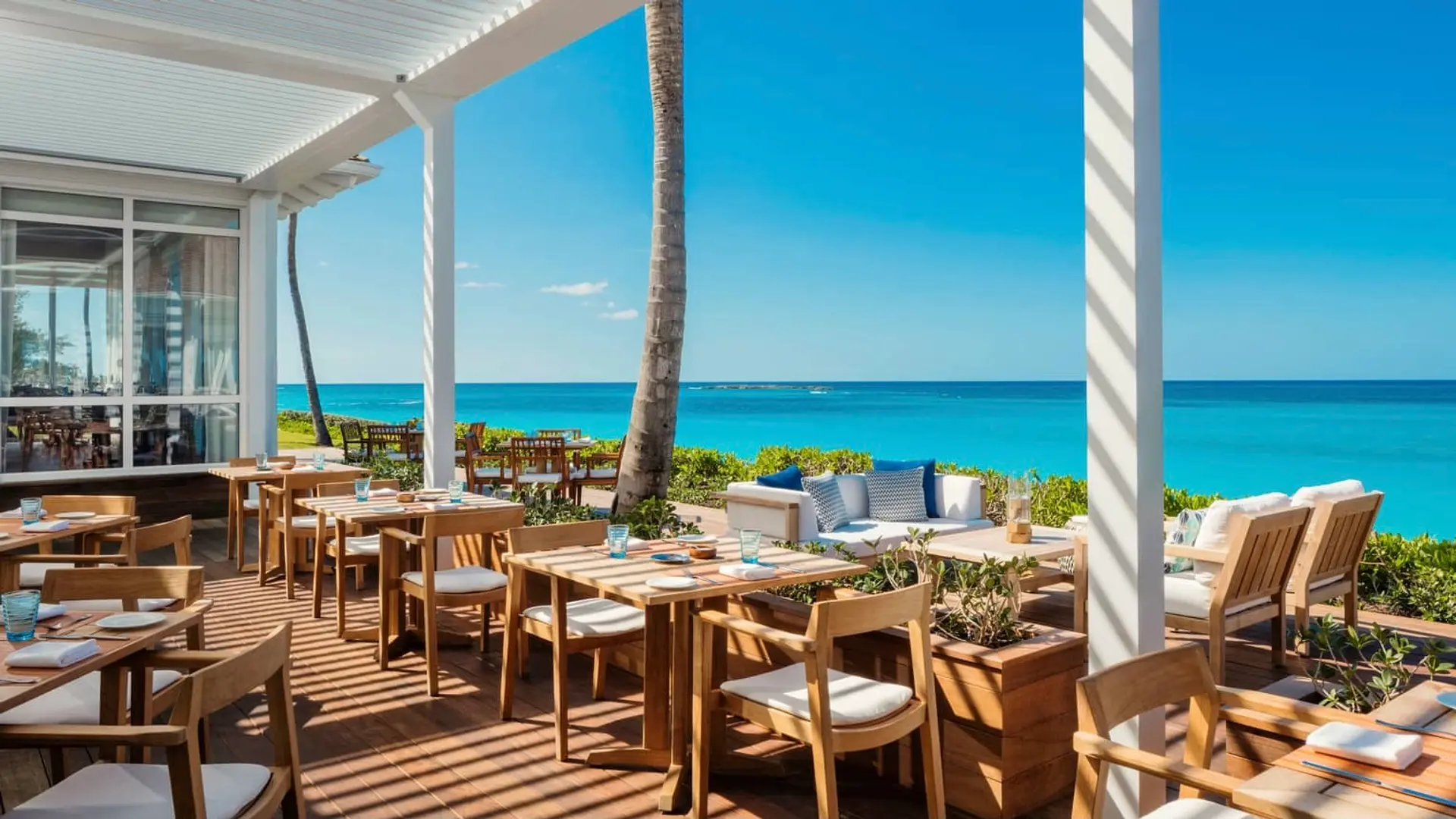 Hotel review Restaurants & Bars' - The Ocean Club, A Four Seasons Resort - 0
