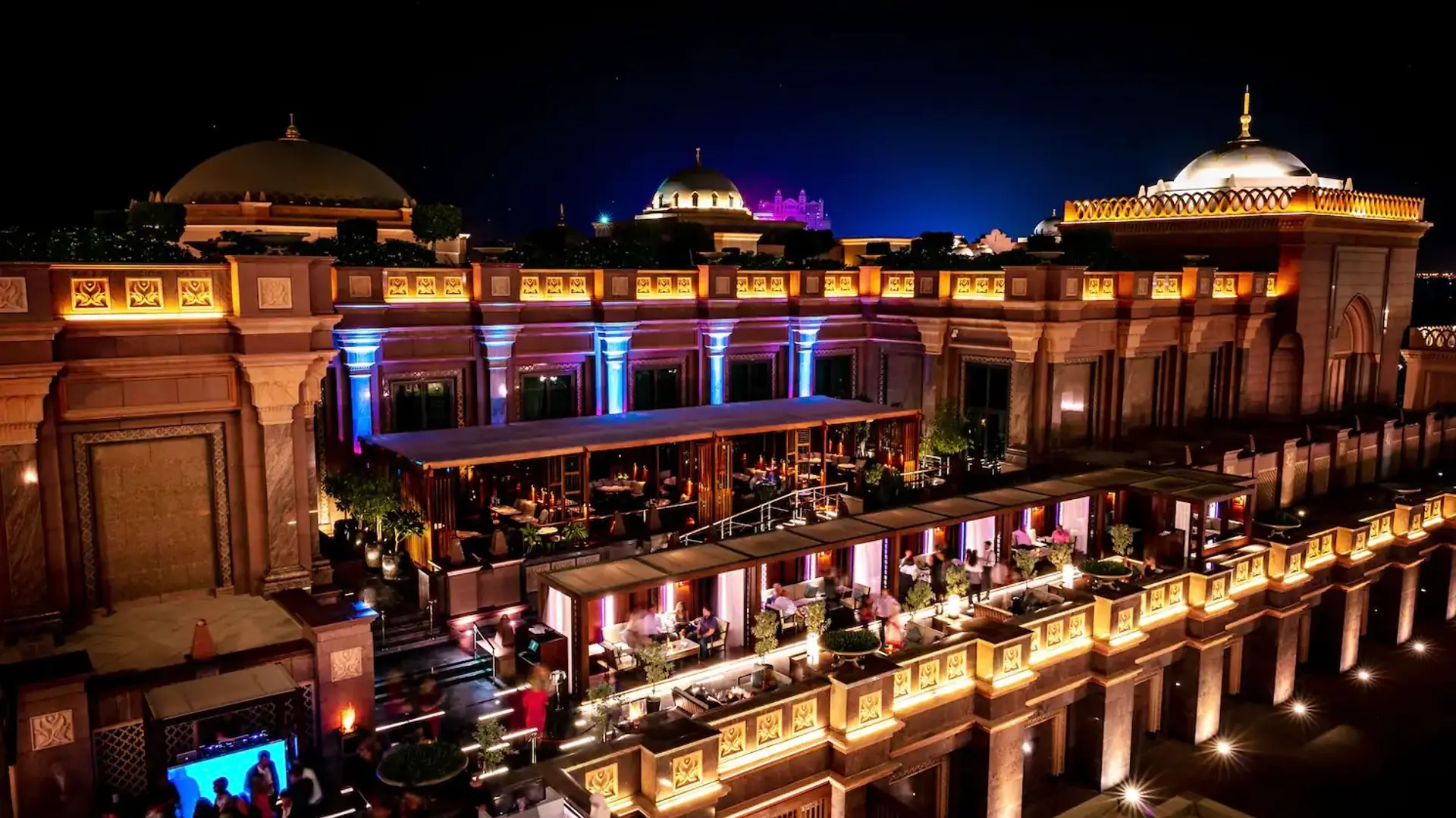 Hotel review Restaurants & Bars' - Emirates Palace Mandarin Oriental Abu Dhabi - 5
