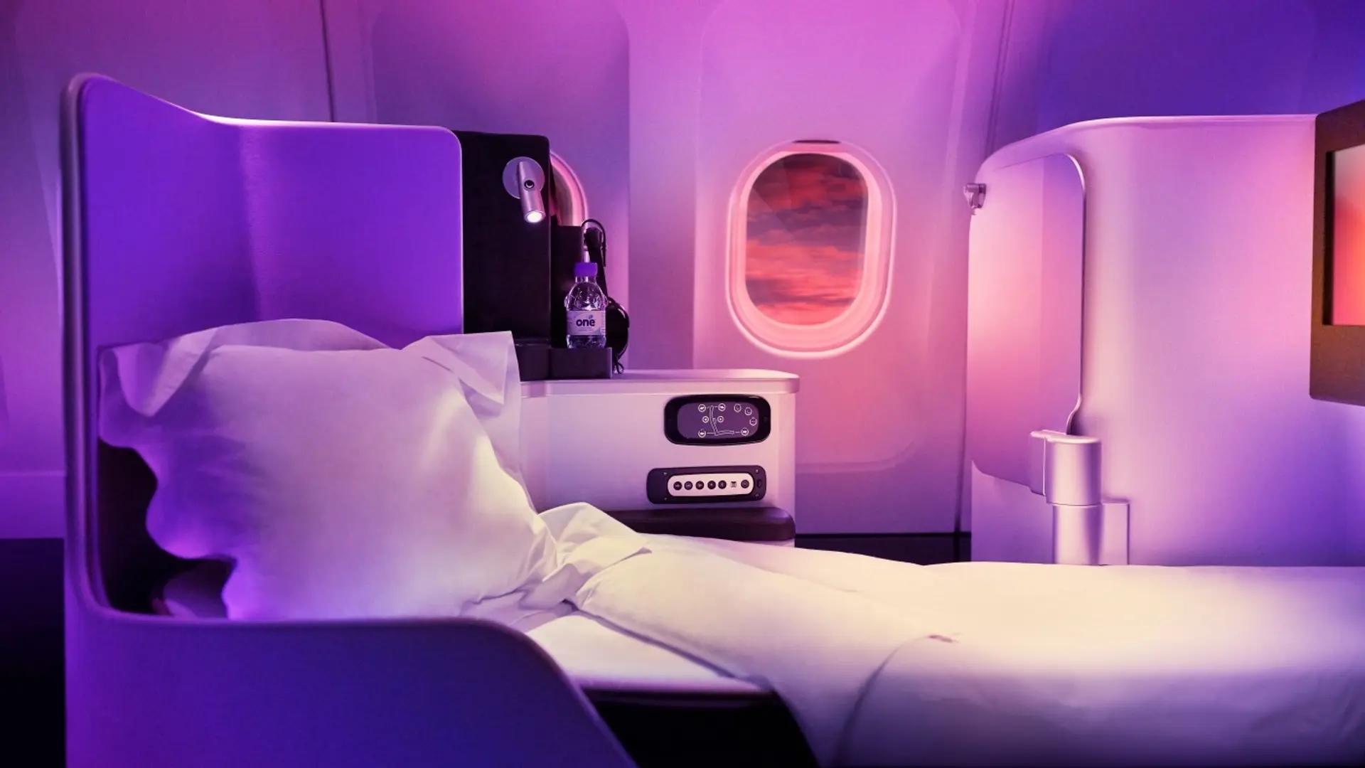 Airline review Cabin & Seat - Virgin Atlantic - 10