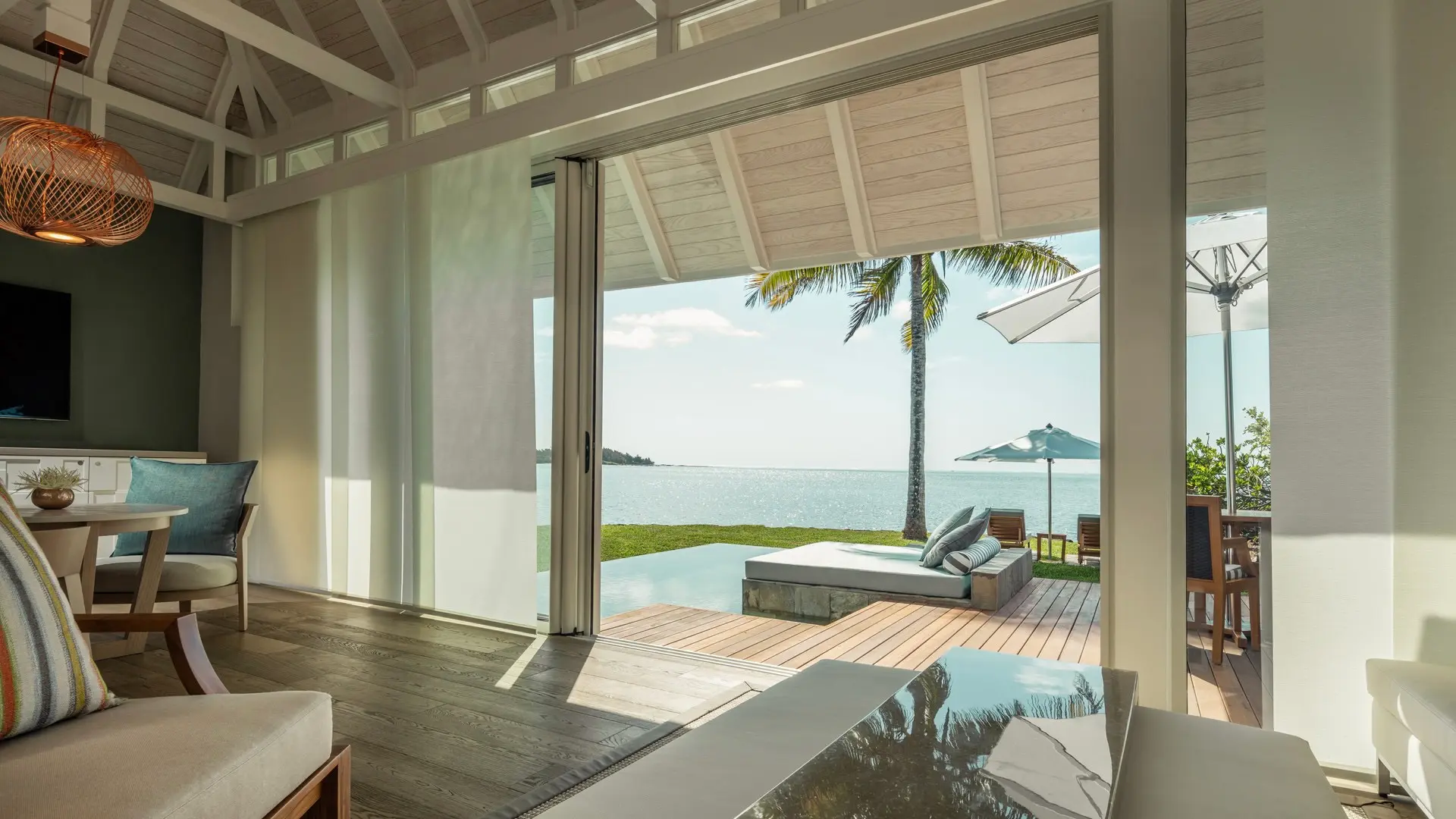Hotel review Accommodation' - Four Seasons Resort Mauritius at Anahita - 2