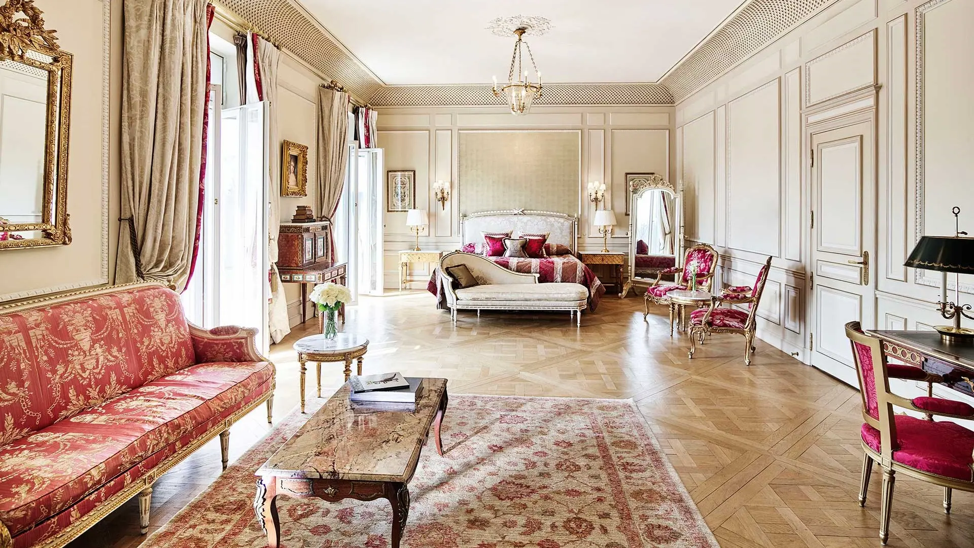 Hotel review Accommodation' - Le Meurice - 4