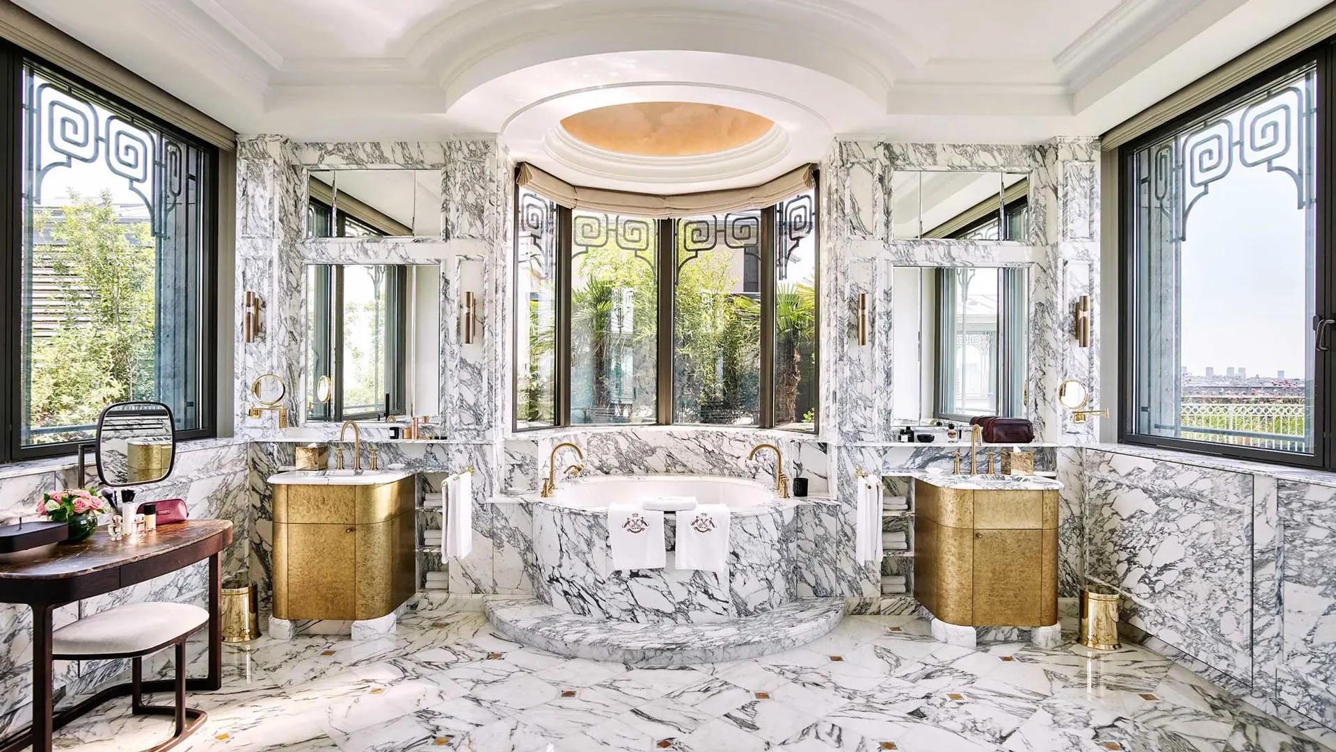 Hotel review Accommodation' - Le Meurice - 6