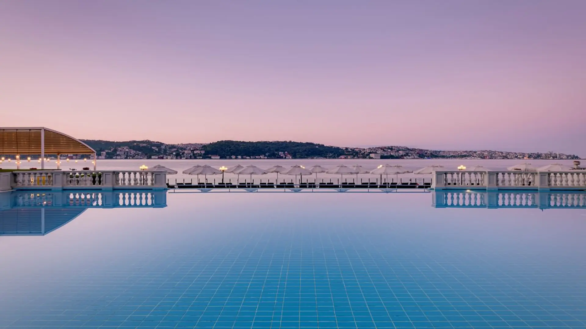 Hotel review Service & Facilities' - Çırağan Palace Kempinski Istanbul - 0