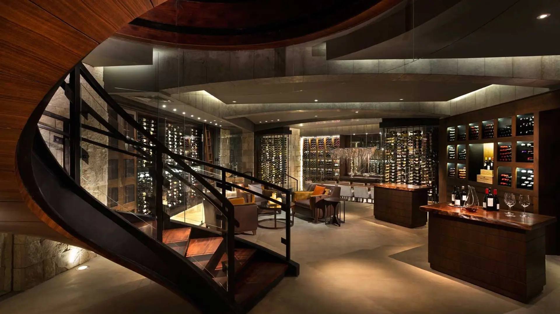 Hotel review Restaurants & Bars' - Rosewood Abu Dhabi - 3
