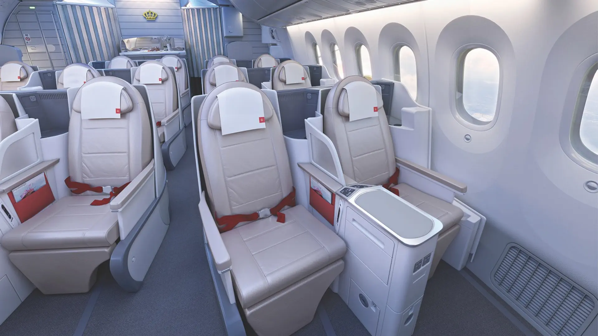 Airline review Cabin & Seat - Royal Jordanian - 0