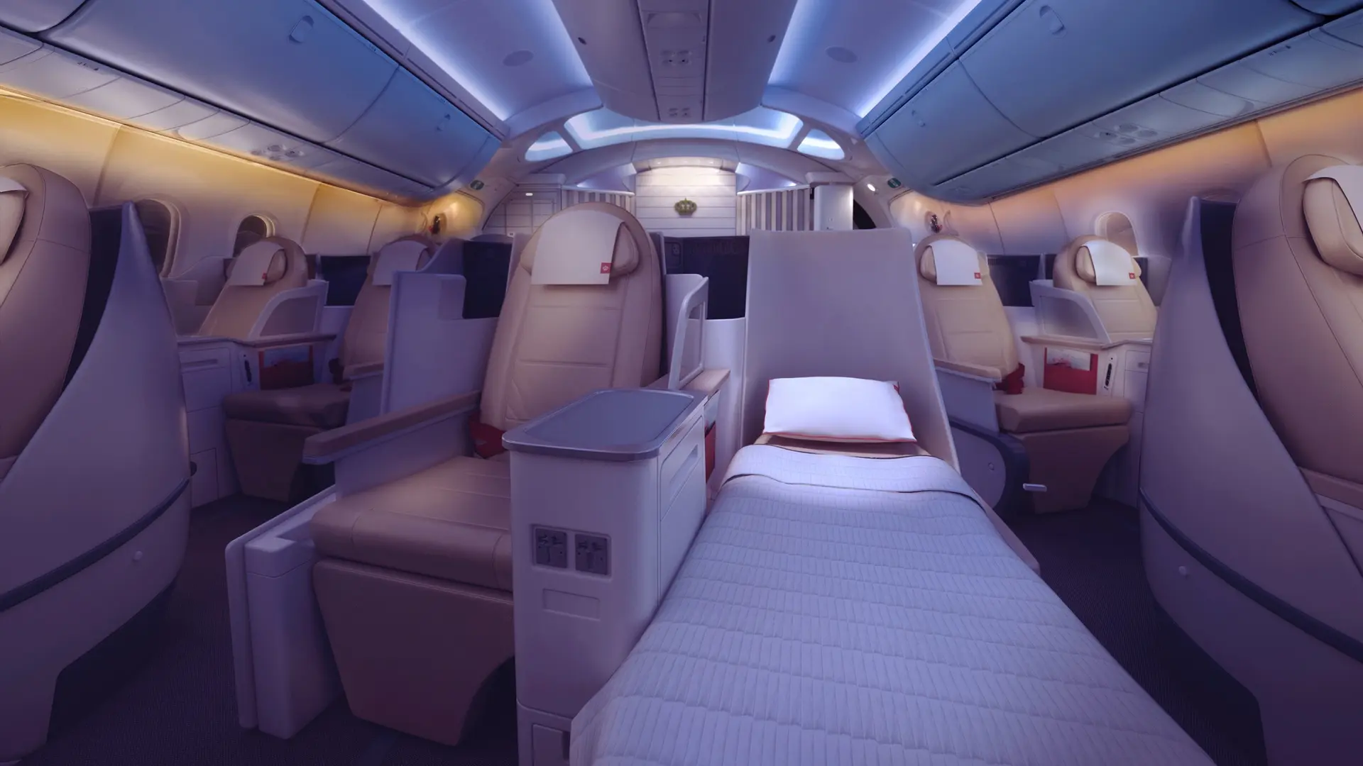 Airline review Cabin & Seat - Royal Jordanian - 2