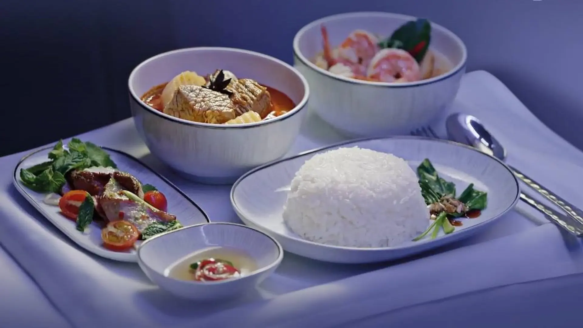 Airline review Cuisine - Thai Airways - 1