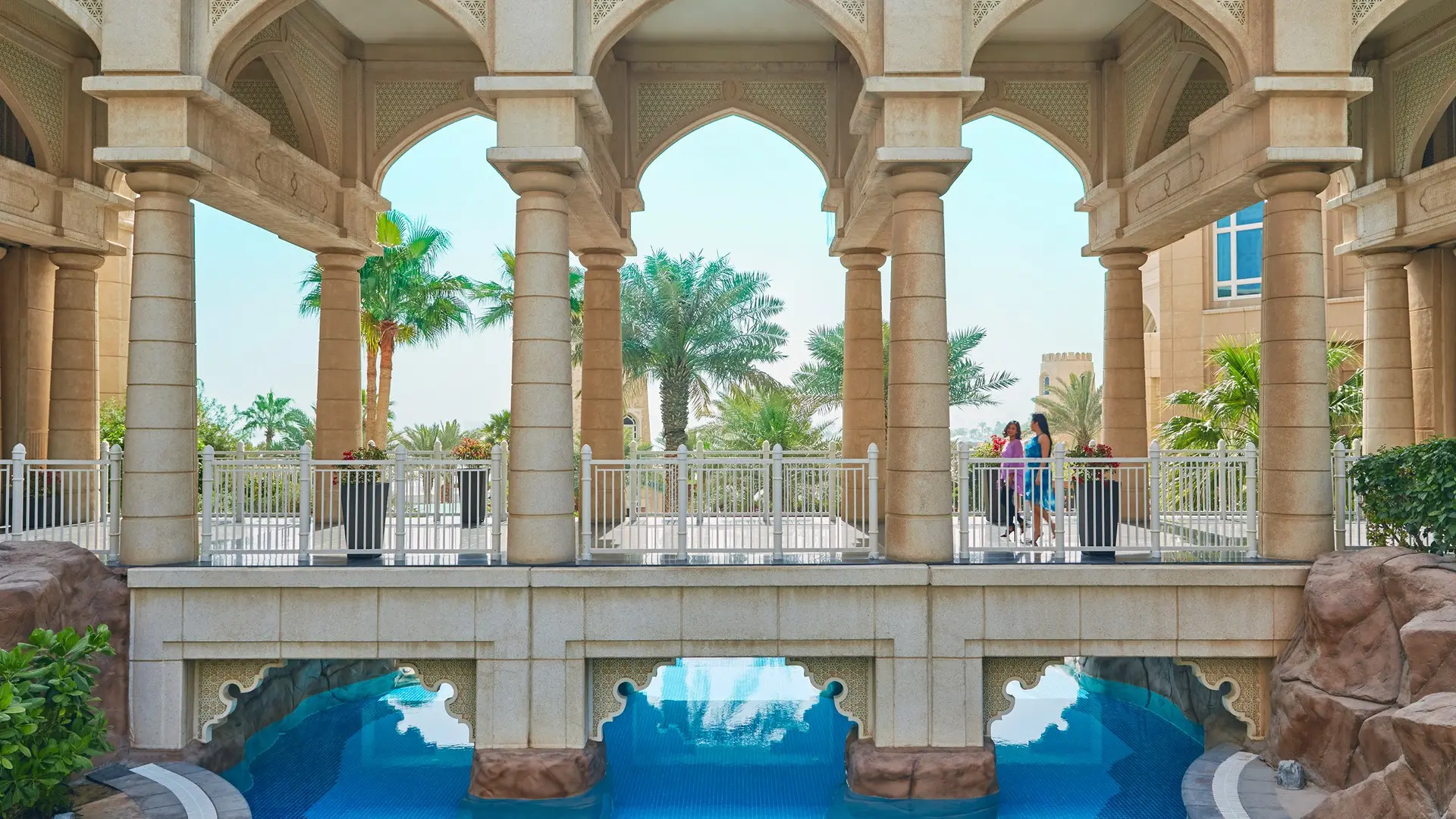 Hotel review Service & Facilities' - Four Seasons Hotel Doha - 4