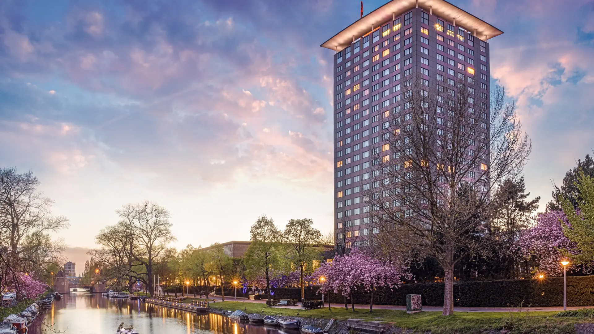 Hotels Toplists - The Best Luxury Hotels in Amsterdam