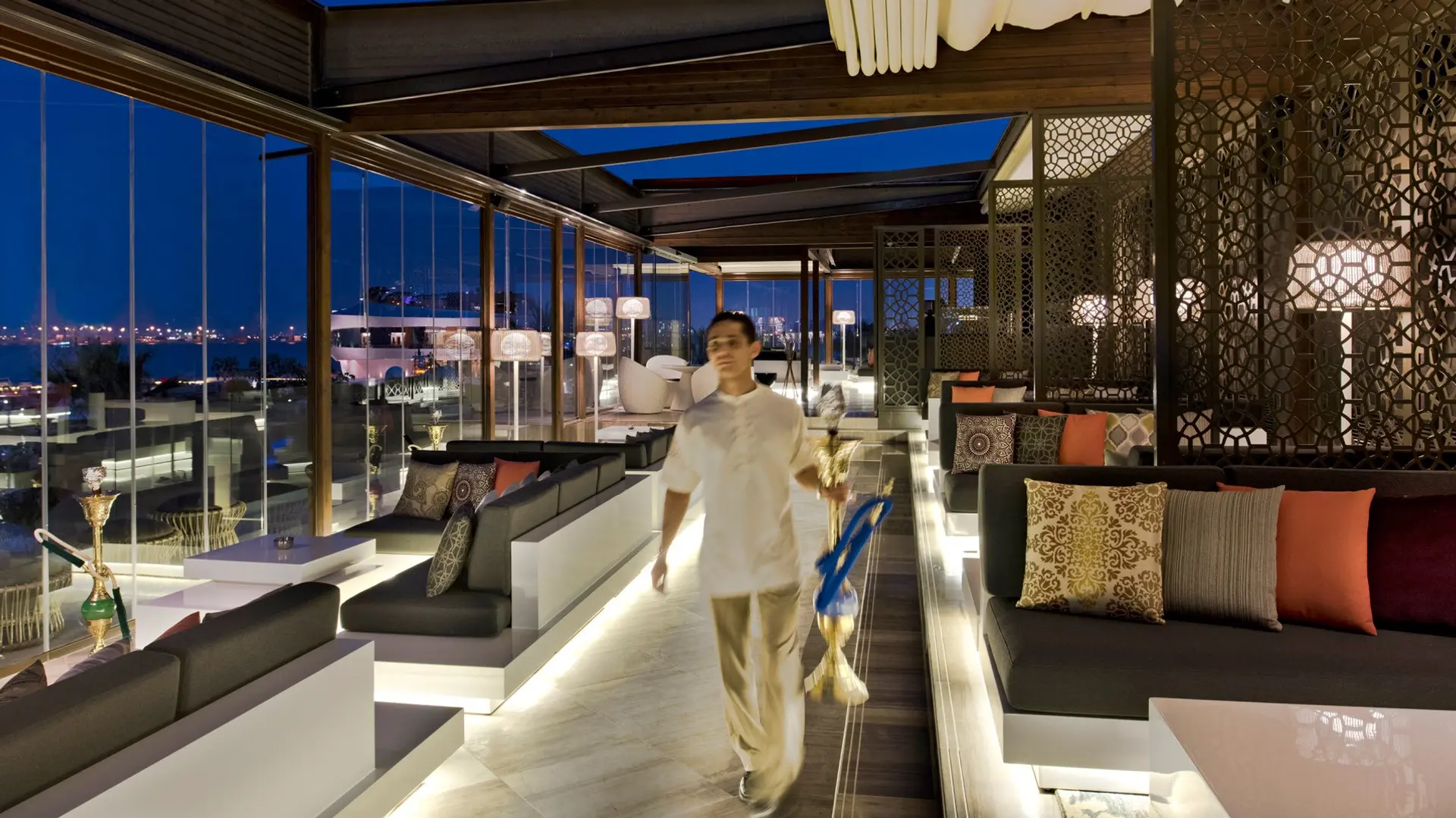Hotel review Restaurants & Bars' - Four Seasons Hotel Doha - 5