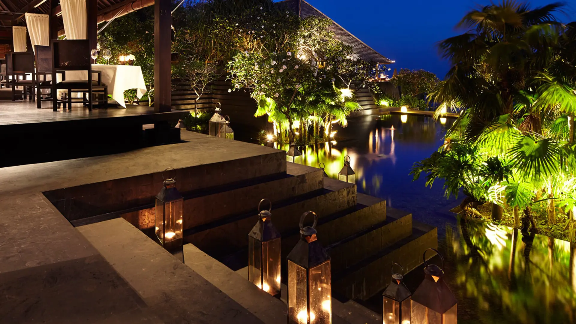 Hotel review Restaurants & Bars' - Bulgari Resort Bali - 1
