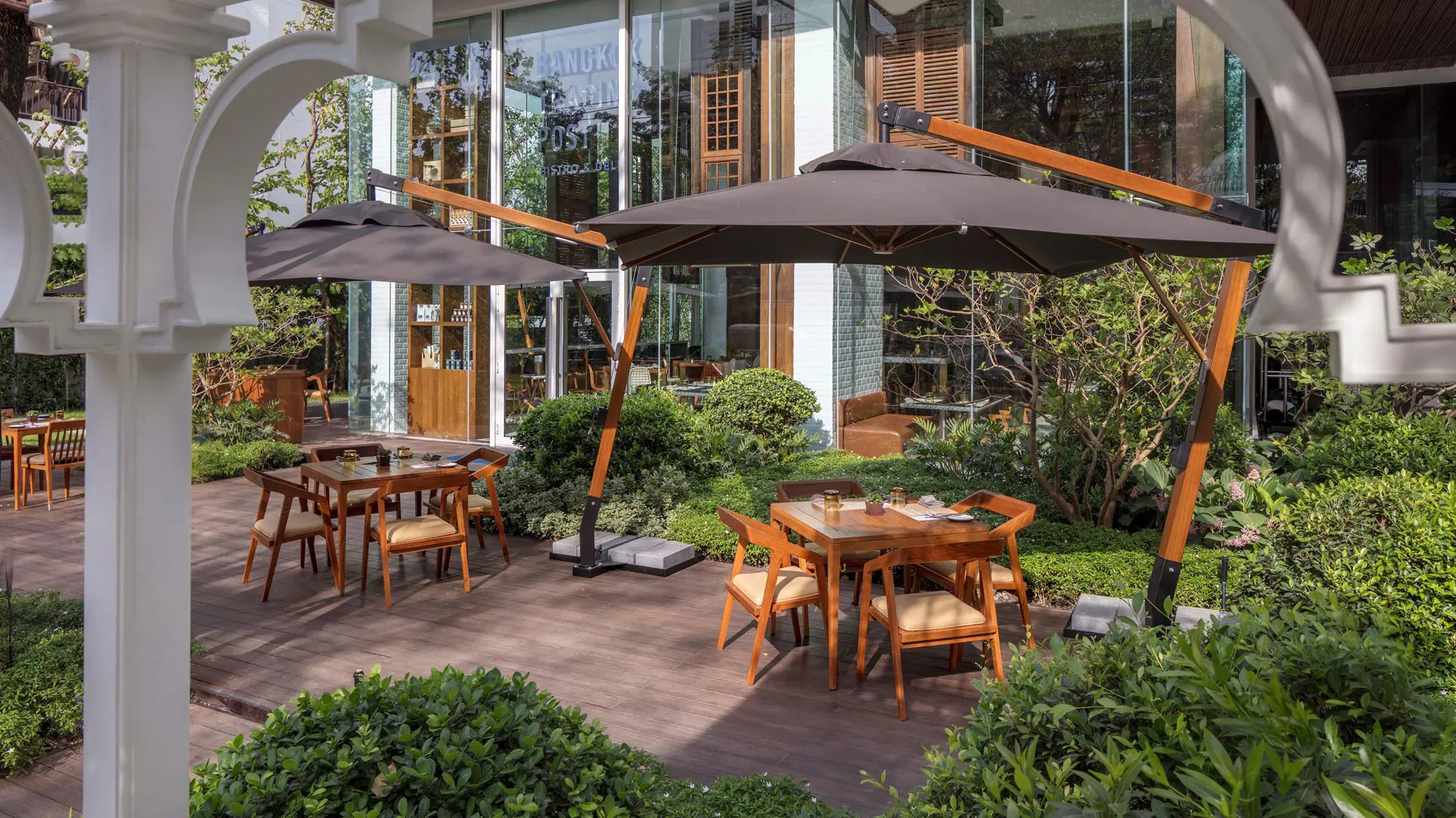Hotel review Restaurants & Bars' - 137 Pillars Suites Bangkok - 2