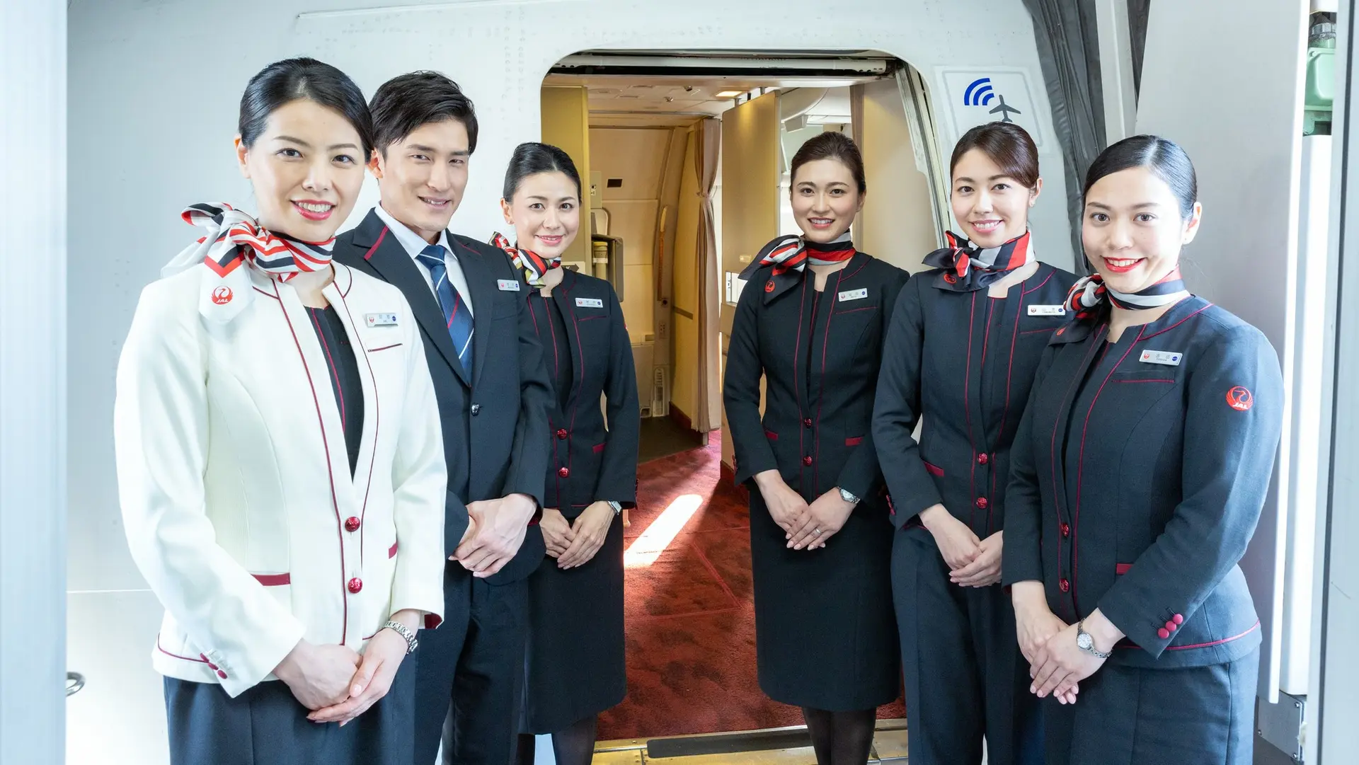 Airline review Service - Japan Airlines - 0