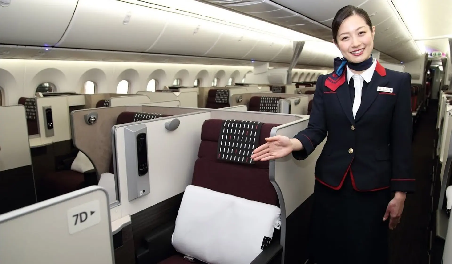 Airline review Service - Japan Airlines - 1