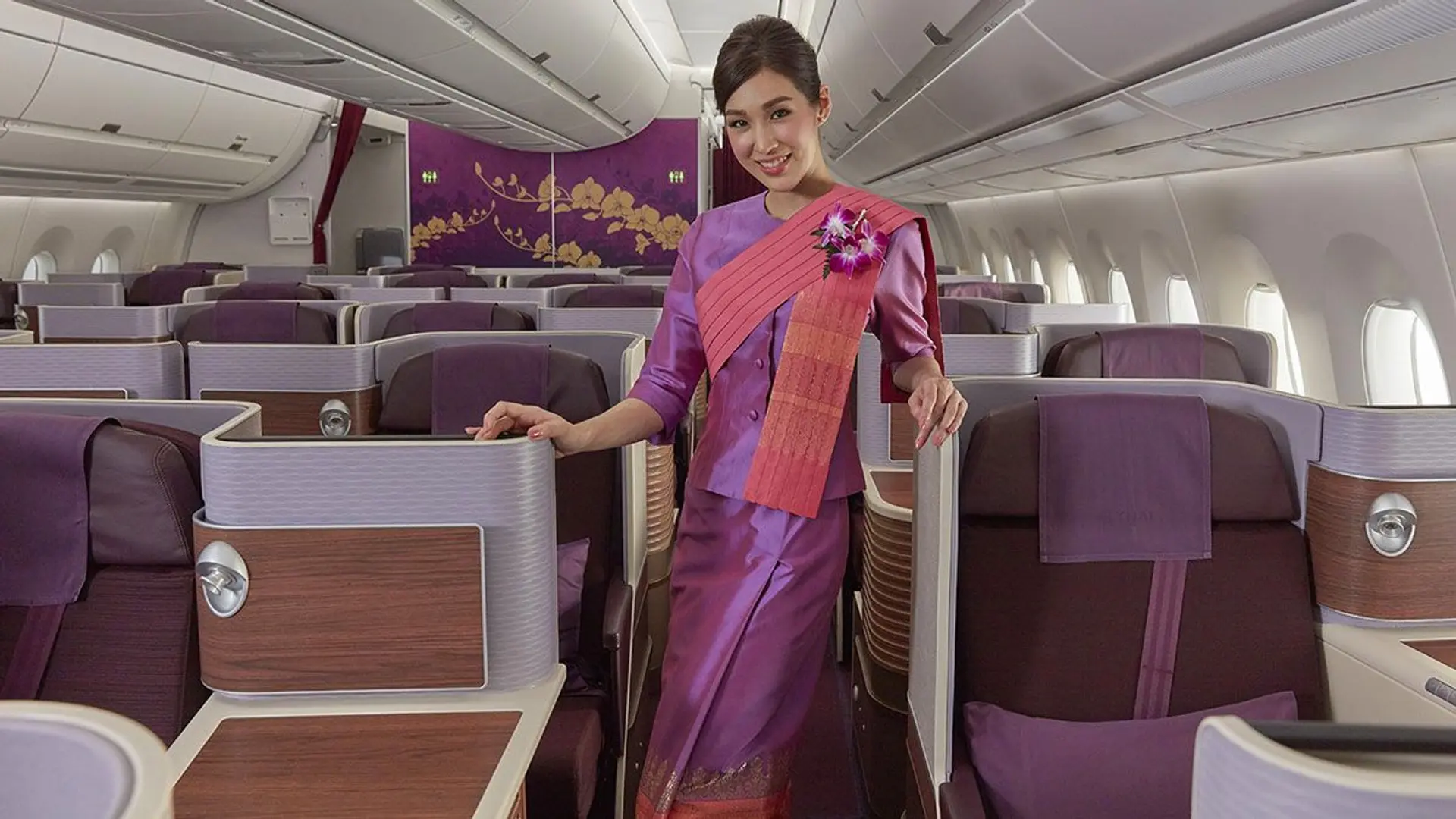 Airline review Service - Thai Airways - 1
