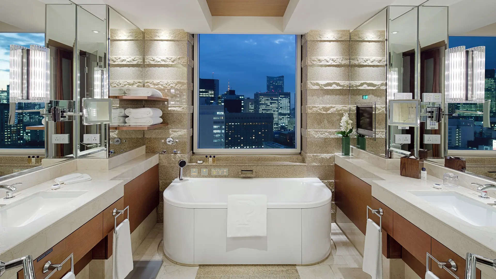 Hotel review Accommodation' - The Peninsula Tokyo - 5
