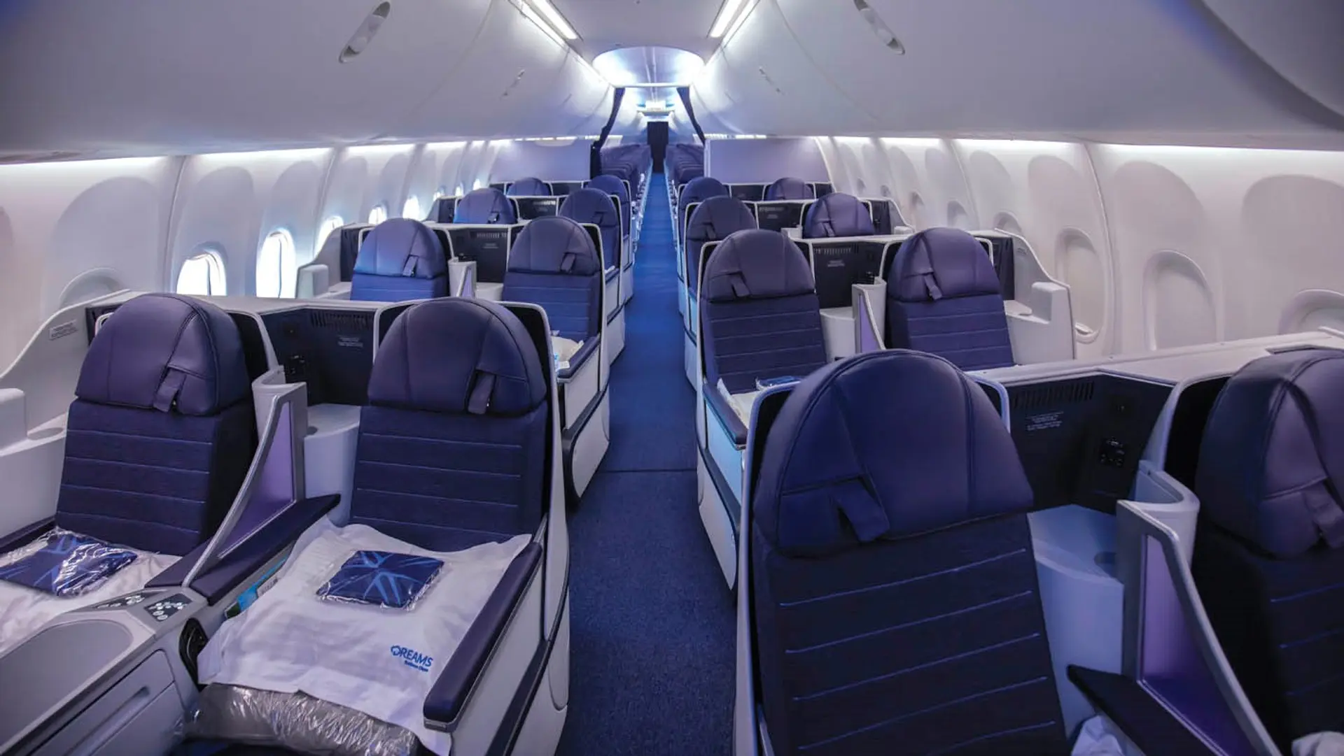 Airline review Cabin & Seat - Copa Airlines - 0
