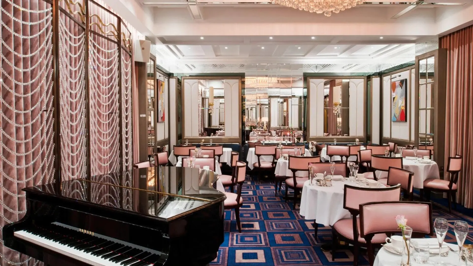 Hotel review Restaurants & Bars' - The Wellesley - 2