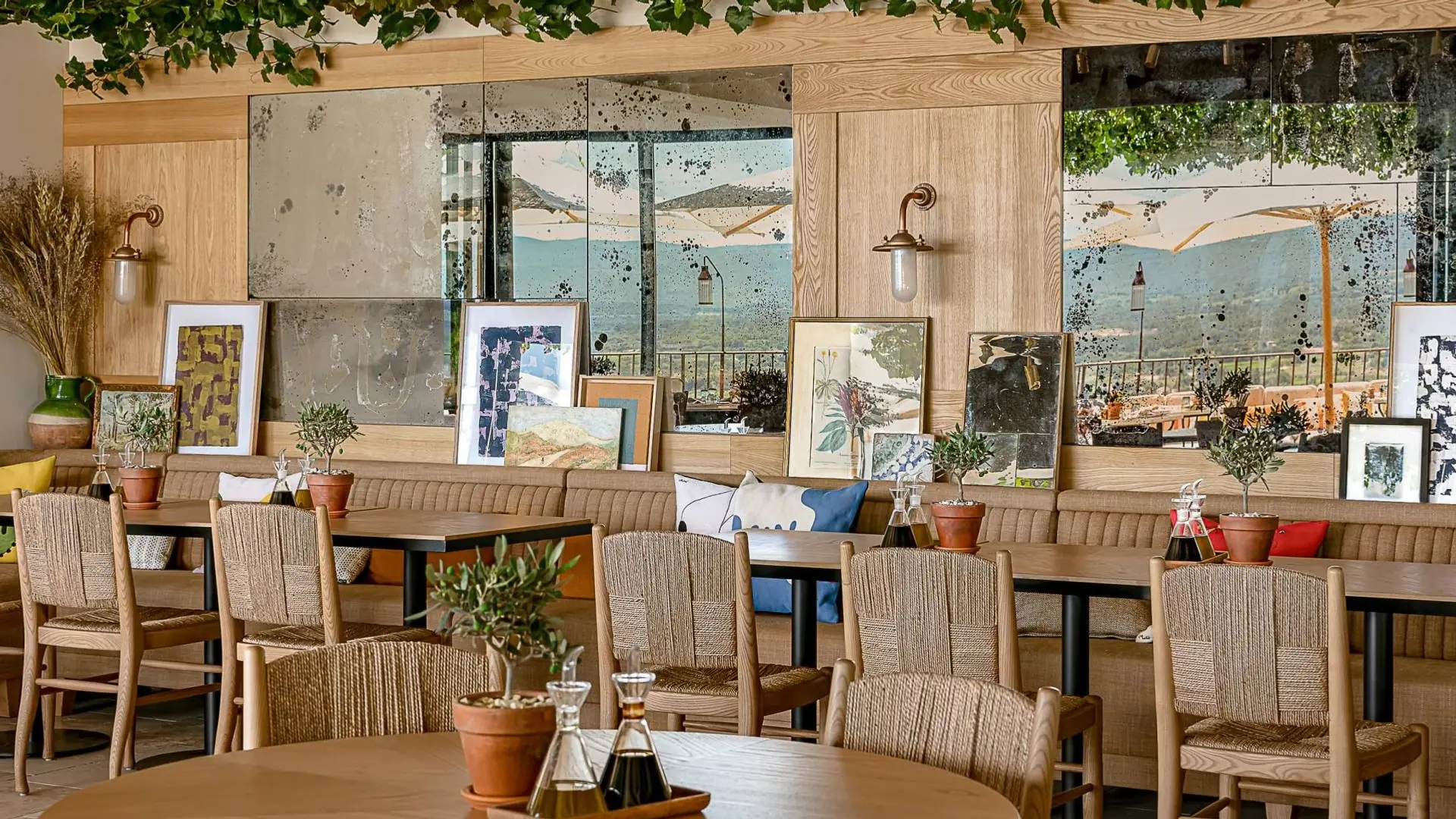 Hotel review Restaurants & Bars' - Hôtel Crillon le Brave - Provence - 6