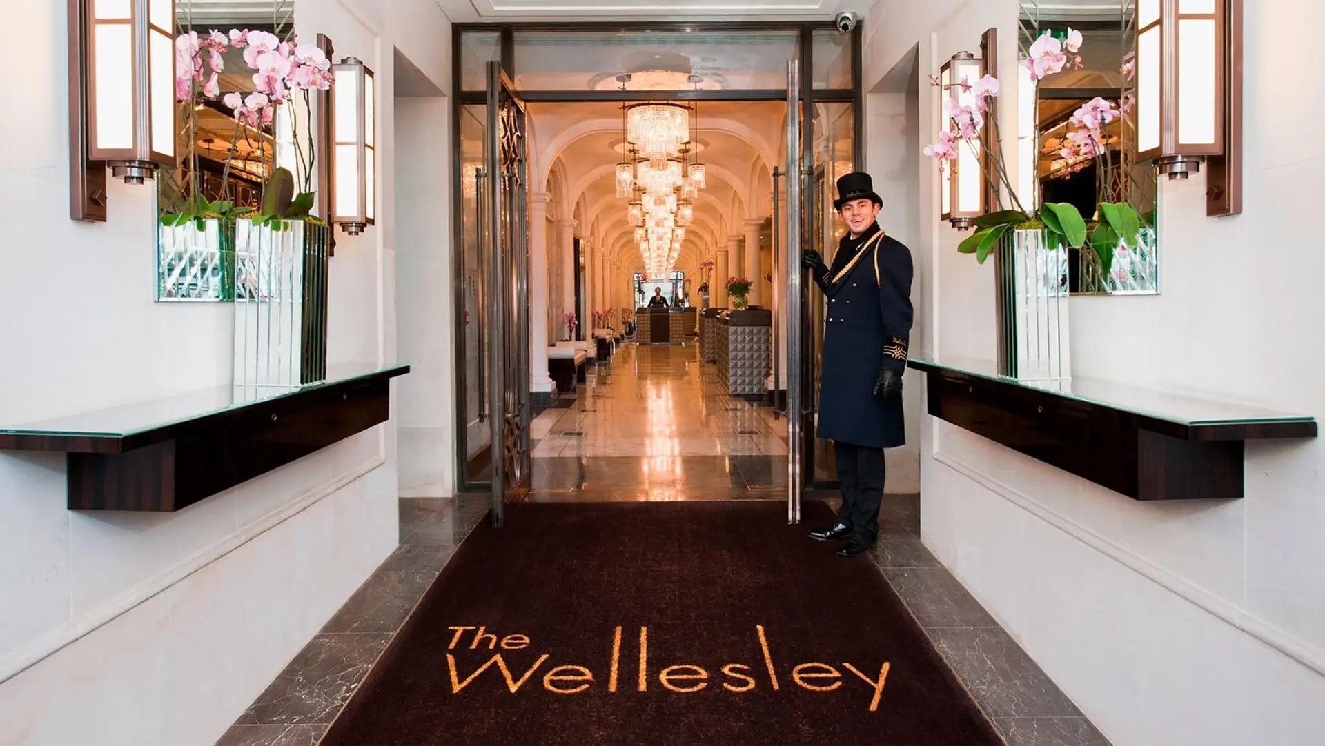 Hotel review Style' - The Wellesley - 1