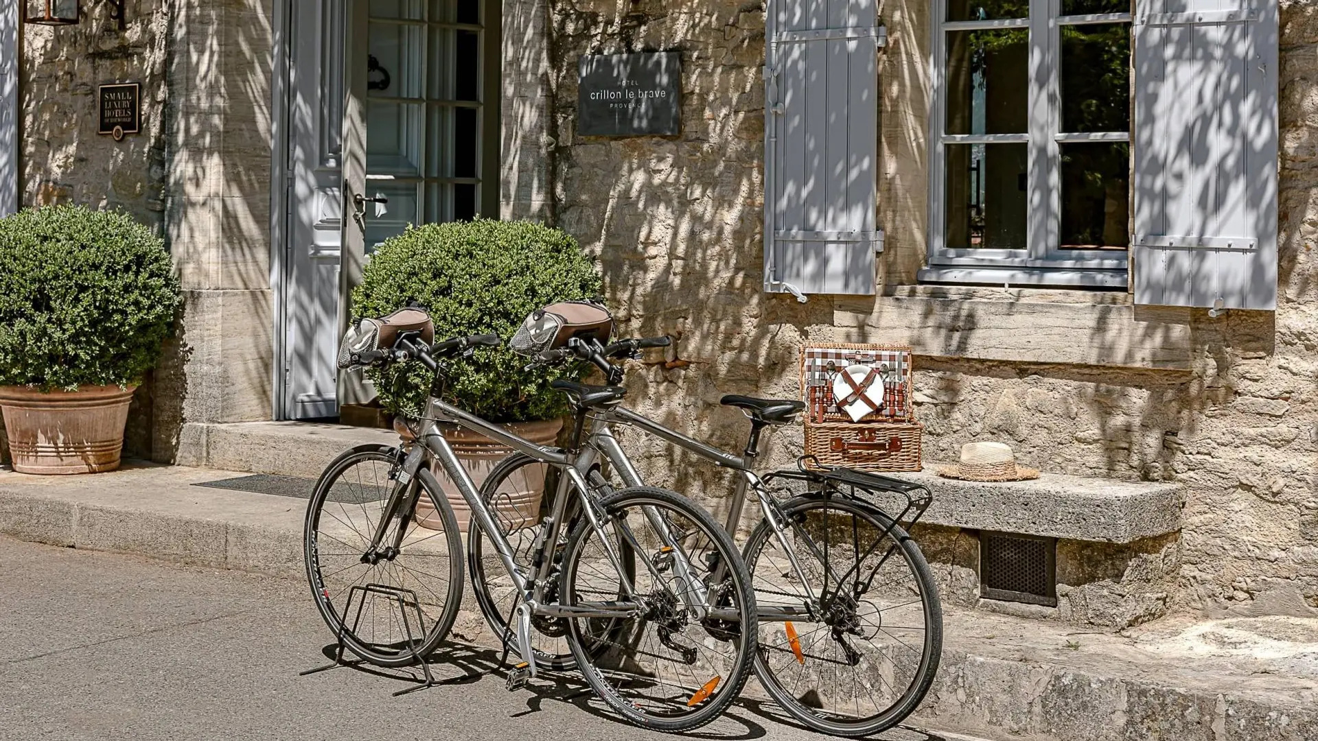 Hotel review Sustainability' - Hôtel Crillon le Brave - Provence - 0