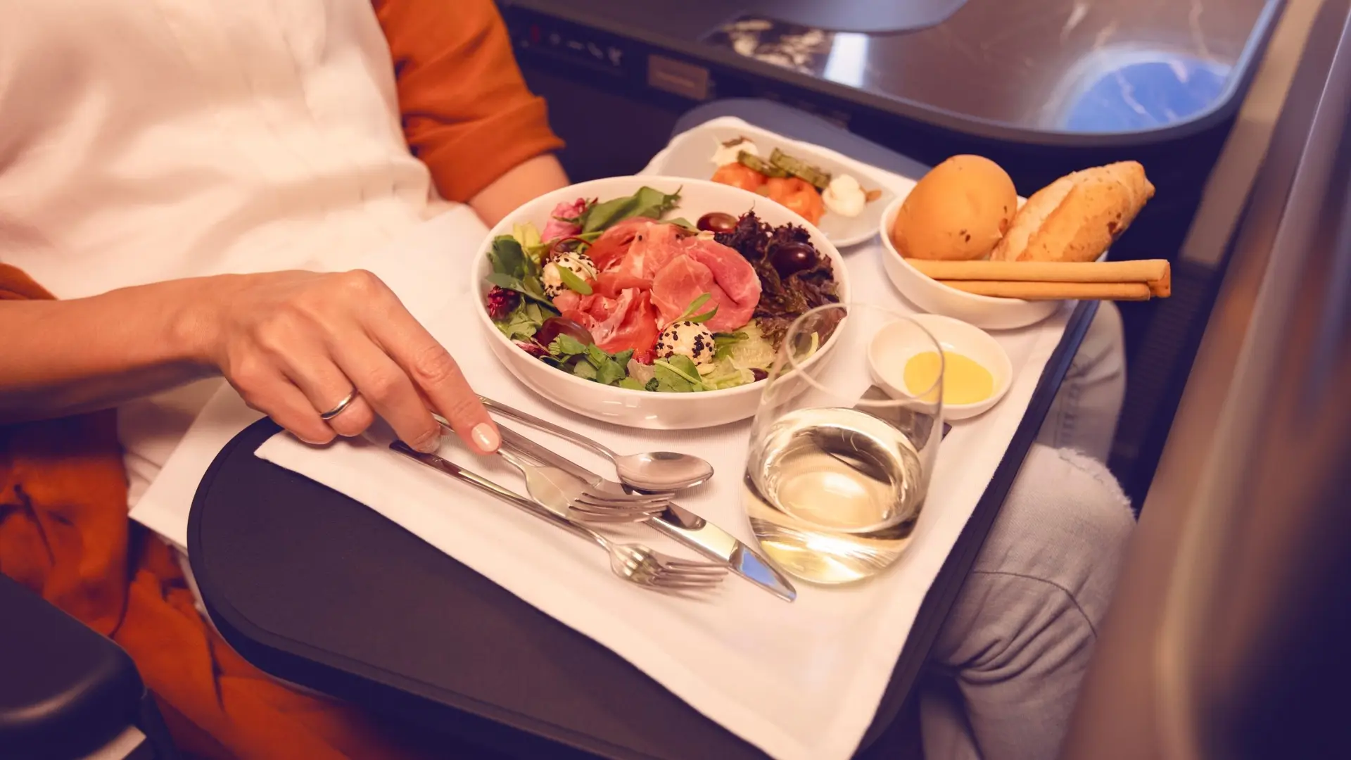 Airline review Cuisine - LATAM Airlines - 5
