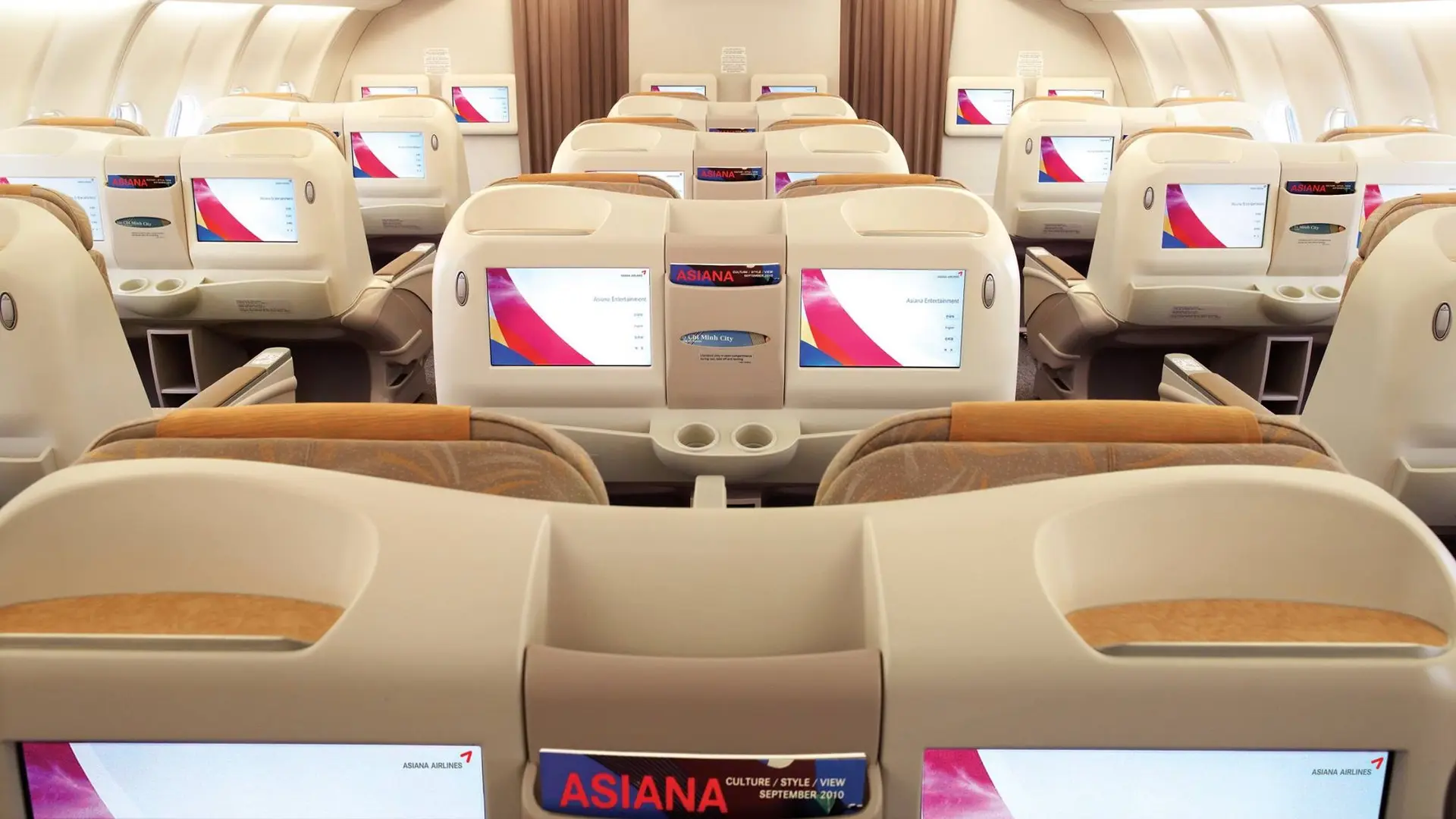 Airline review Short- & Medium-haul - Asiana - 1