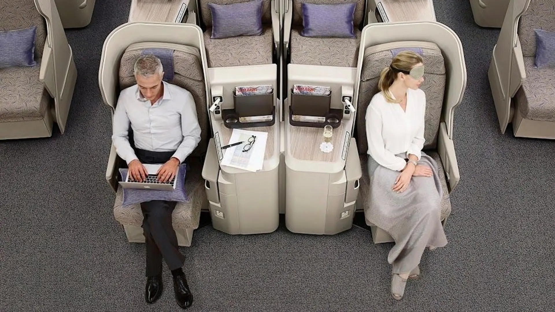 Airline review Cabin & Seat - Asiana - 5
