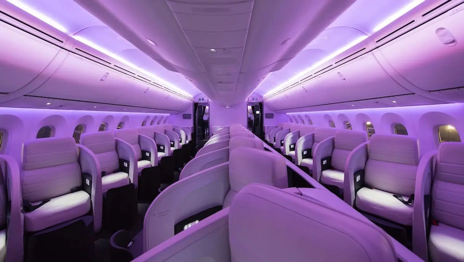 Airline review Cabin & Seat - Air New Zealand - 4