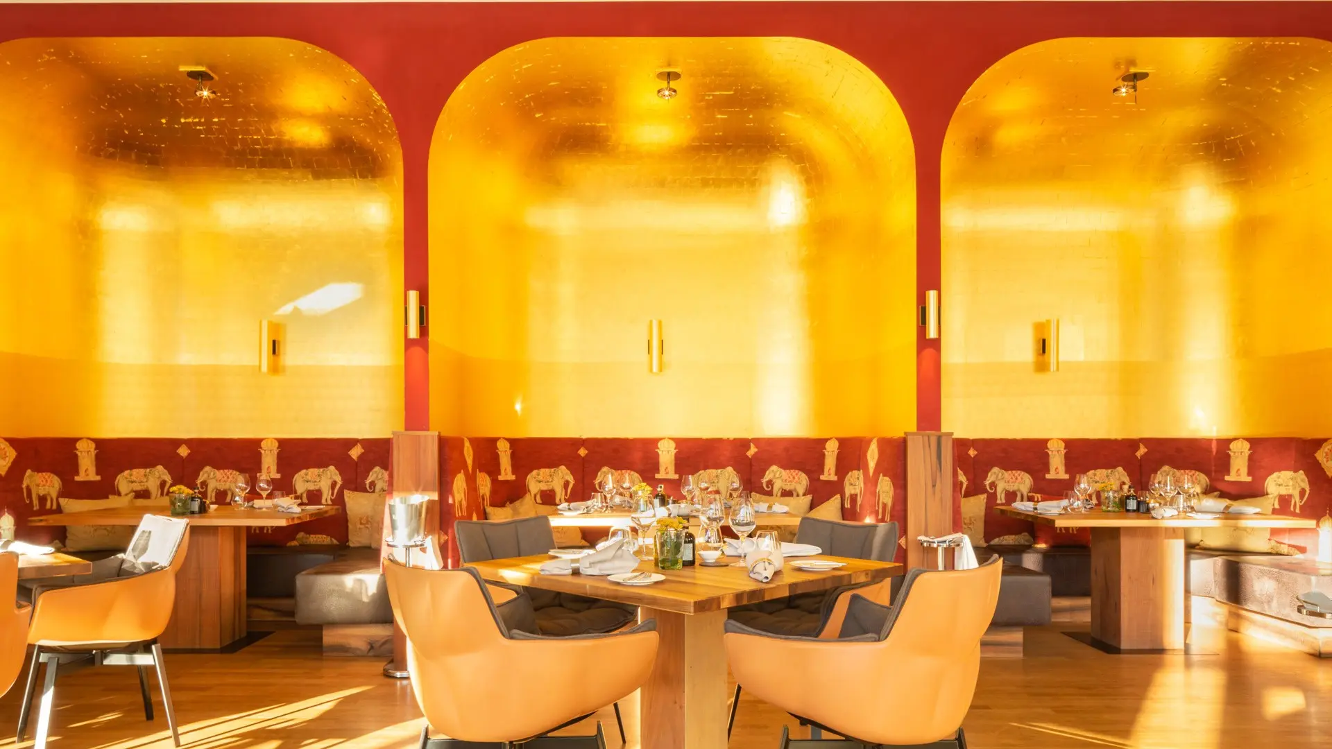 Hotel review Restaurants & Bars' - Schloss Elmau Luxury Spa Retreat & Cultural Hideaway - 1