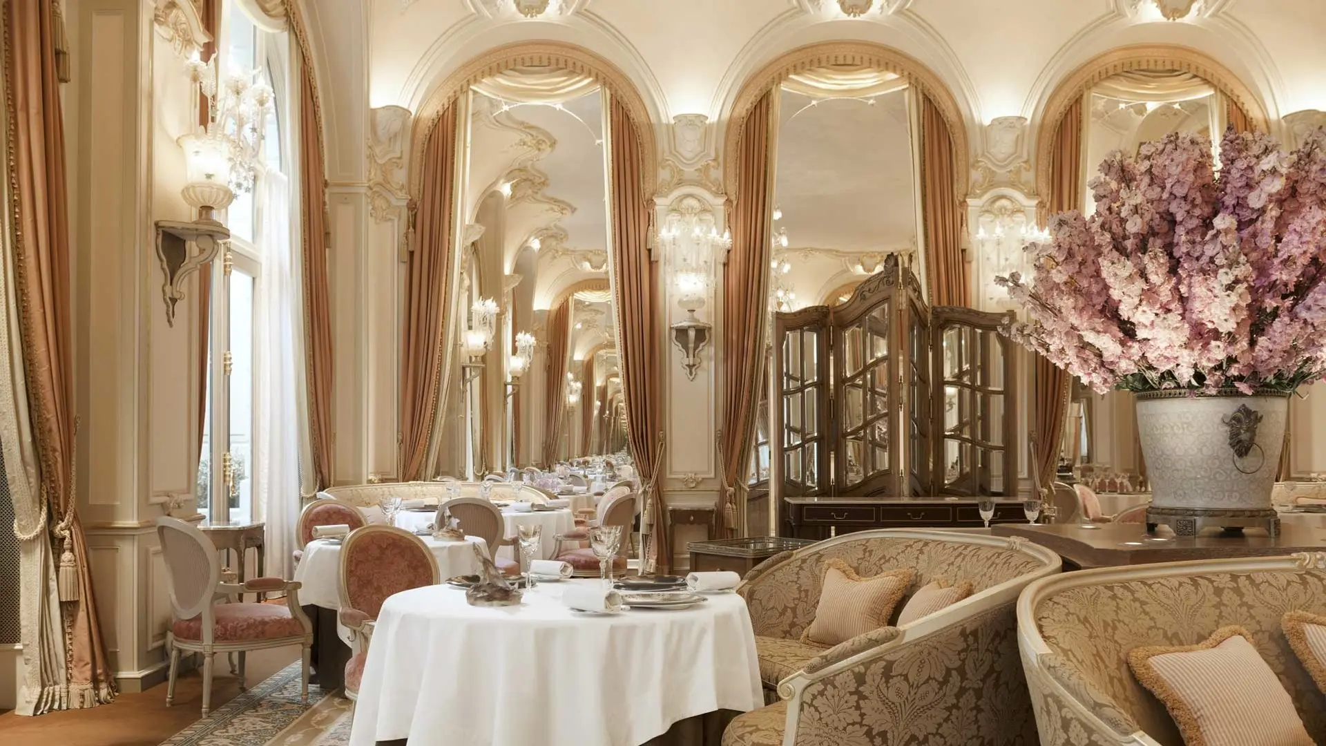 Hotel review Restaurants & Bars' - Ritz Paris - 0