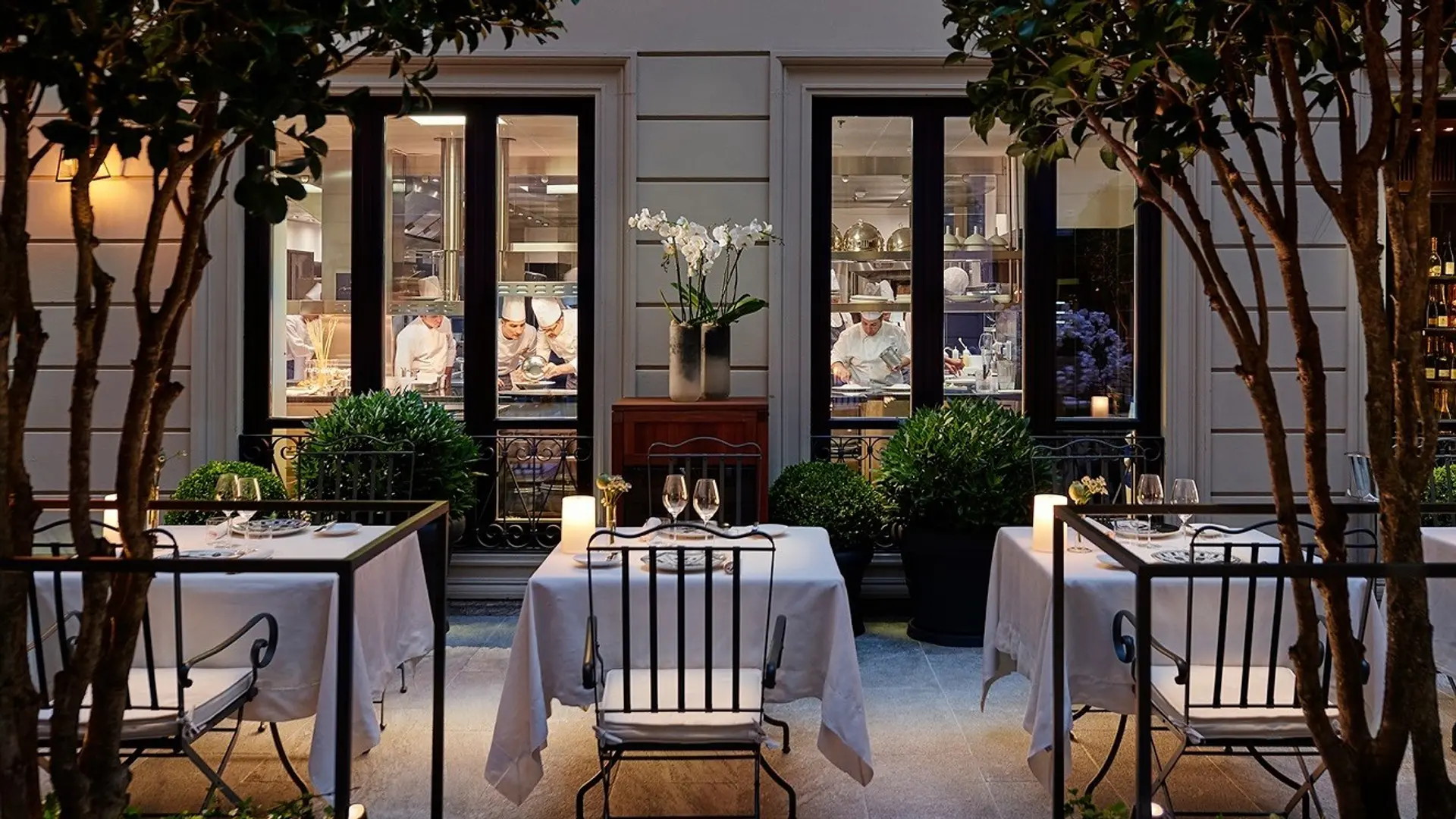 Hotel review Restaurants & Bars' - Mandarin Oriental Milan - 5