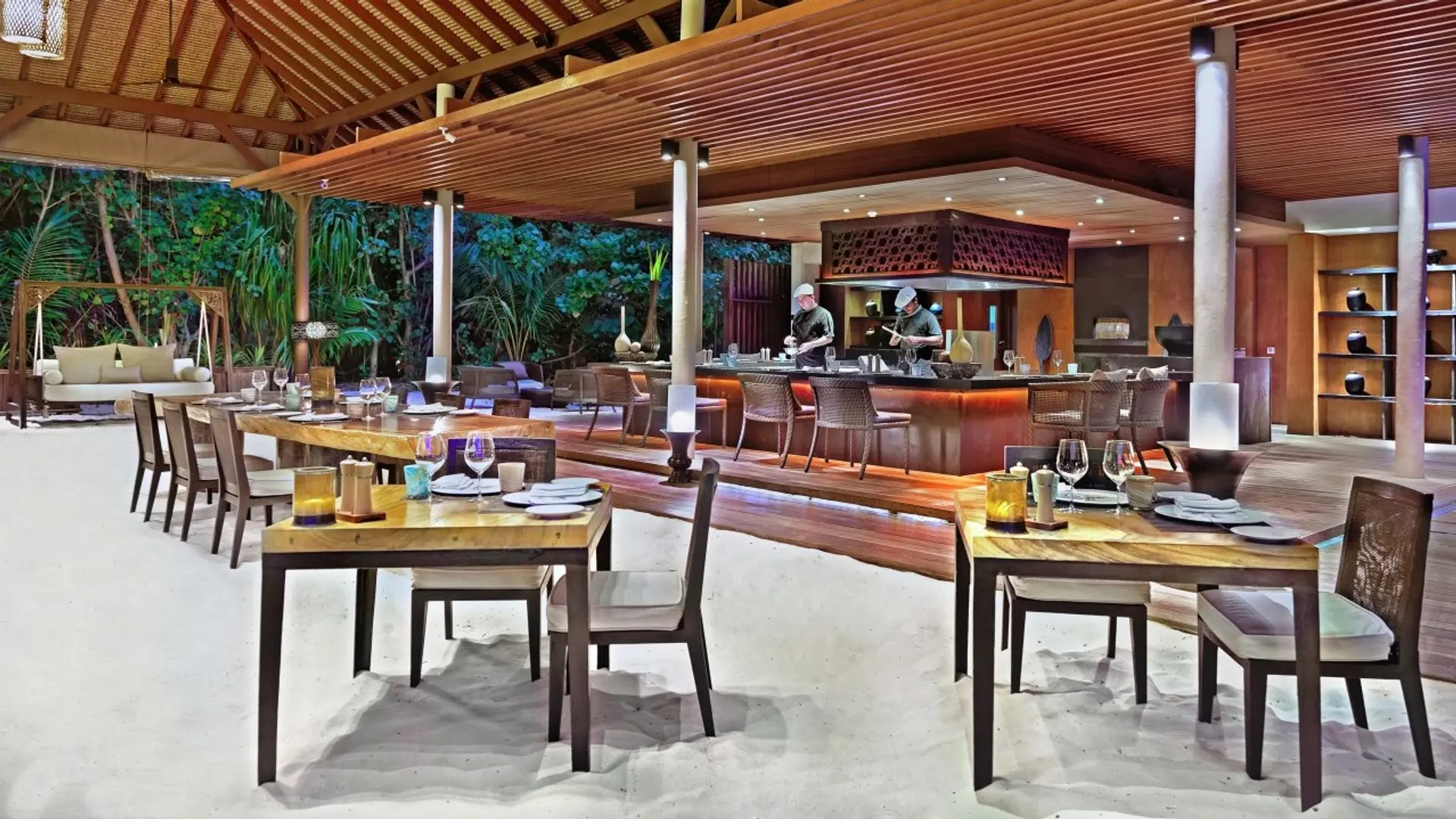 Hotel review Restaurants & Bars' - Park Hyatt Maldives Hadahaa - 8