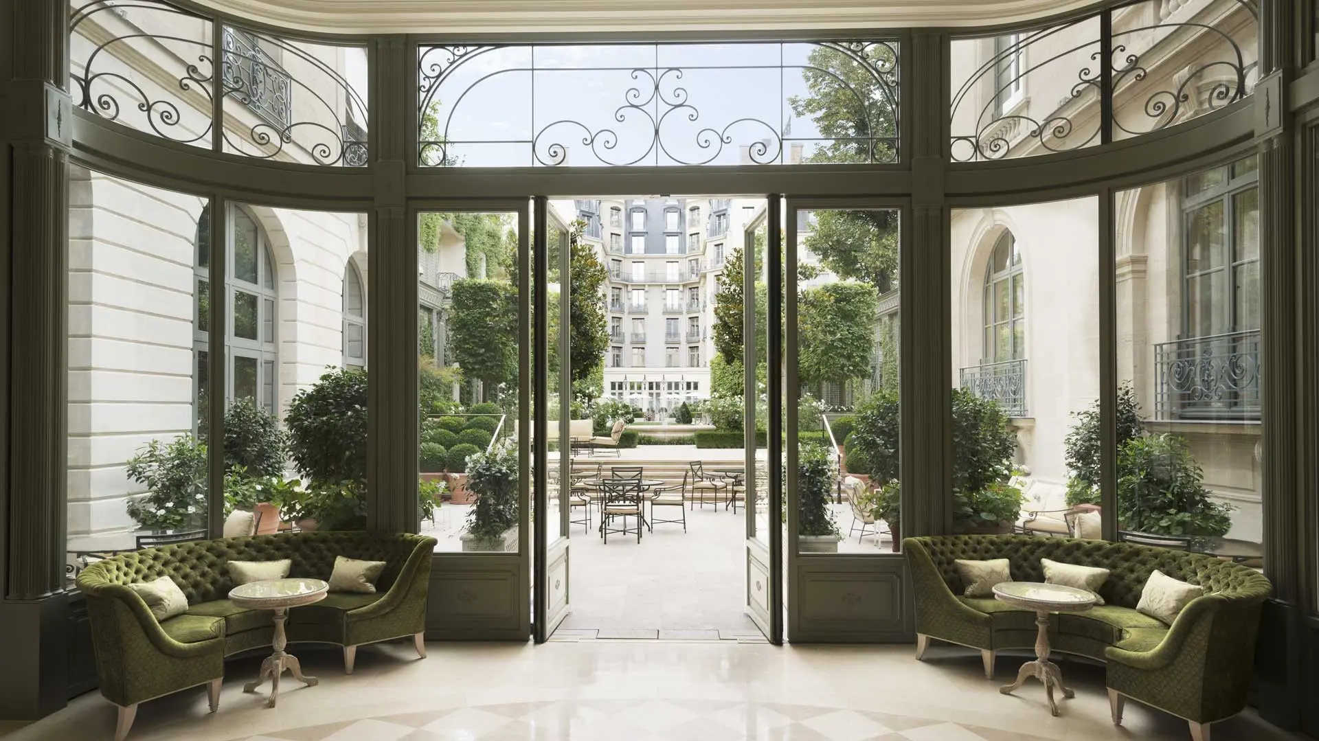 Hotel review Location' - Ritz Paris - 1