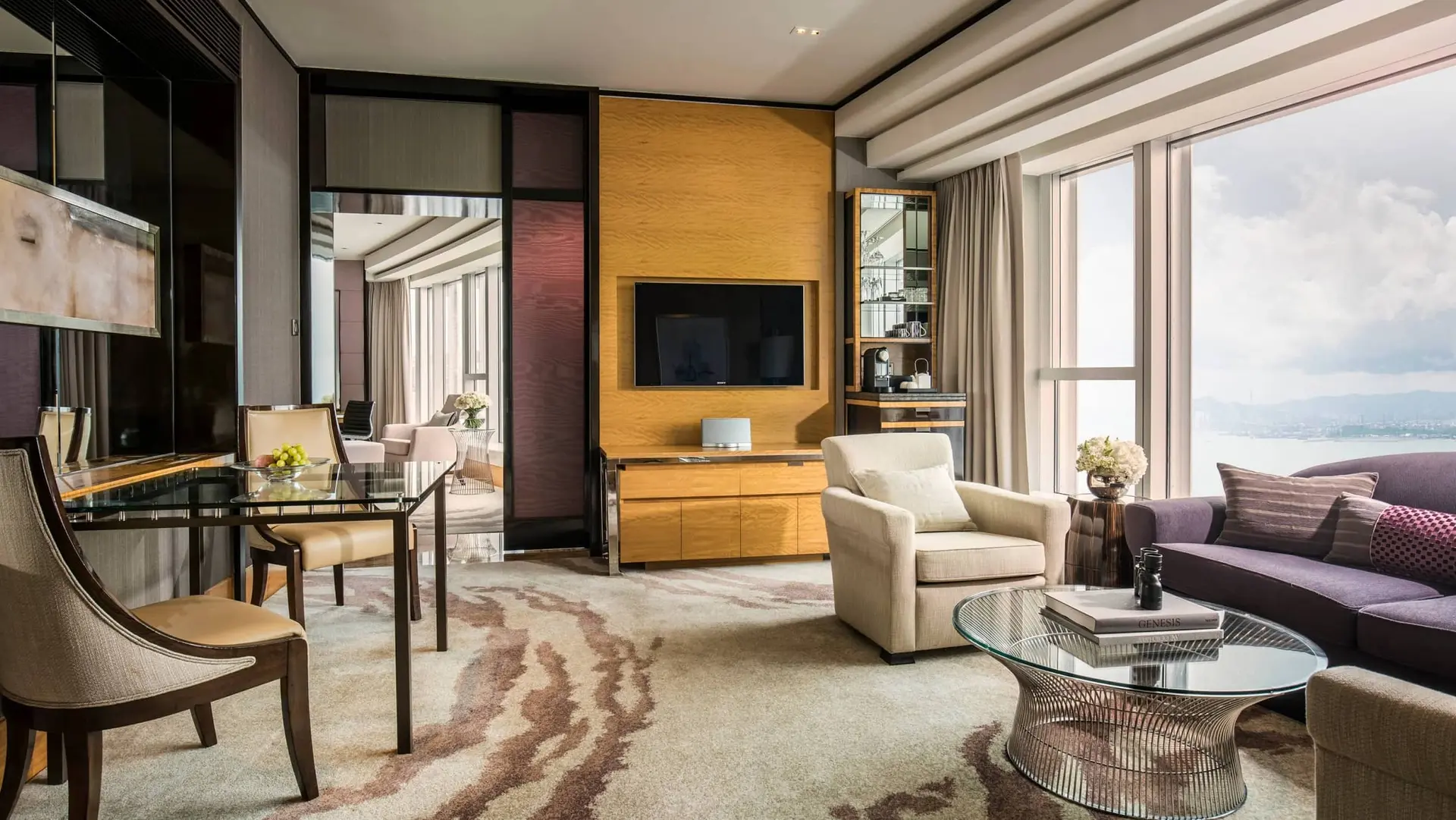 Hotel review Accommodation' - Four Seasons Hotel Hong Kong - 4