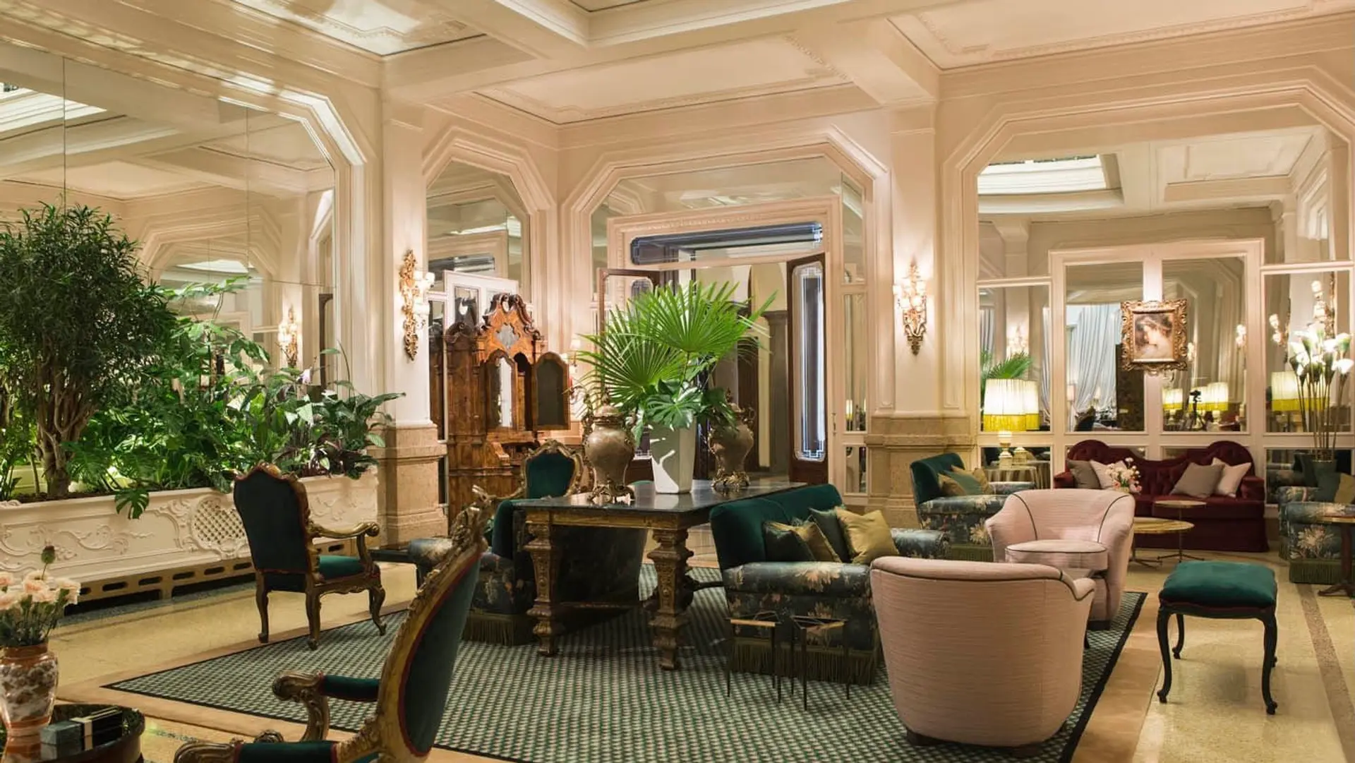 Hotels Toplists - 10 Best Luxury Hotels in Milan