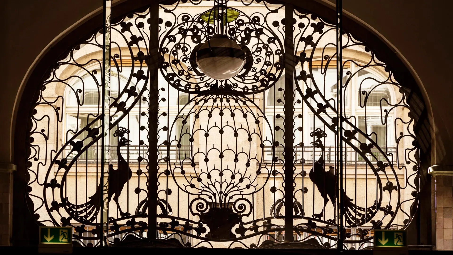 Hotel review Style' - Four Seasons Hotel Gresham Palace Budapest - 2