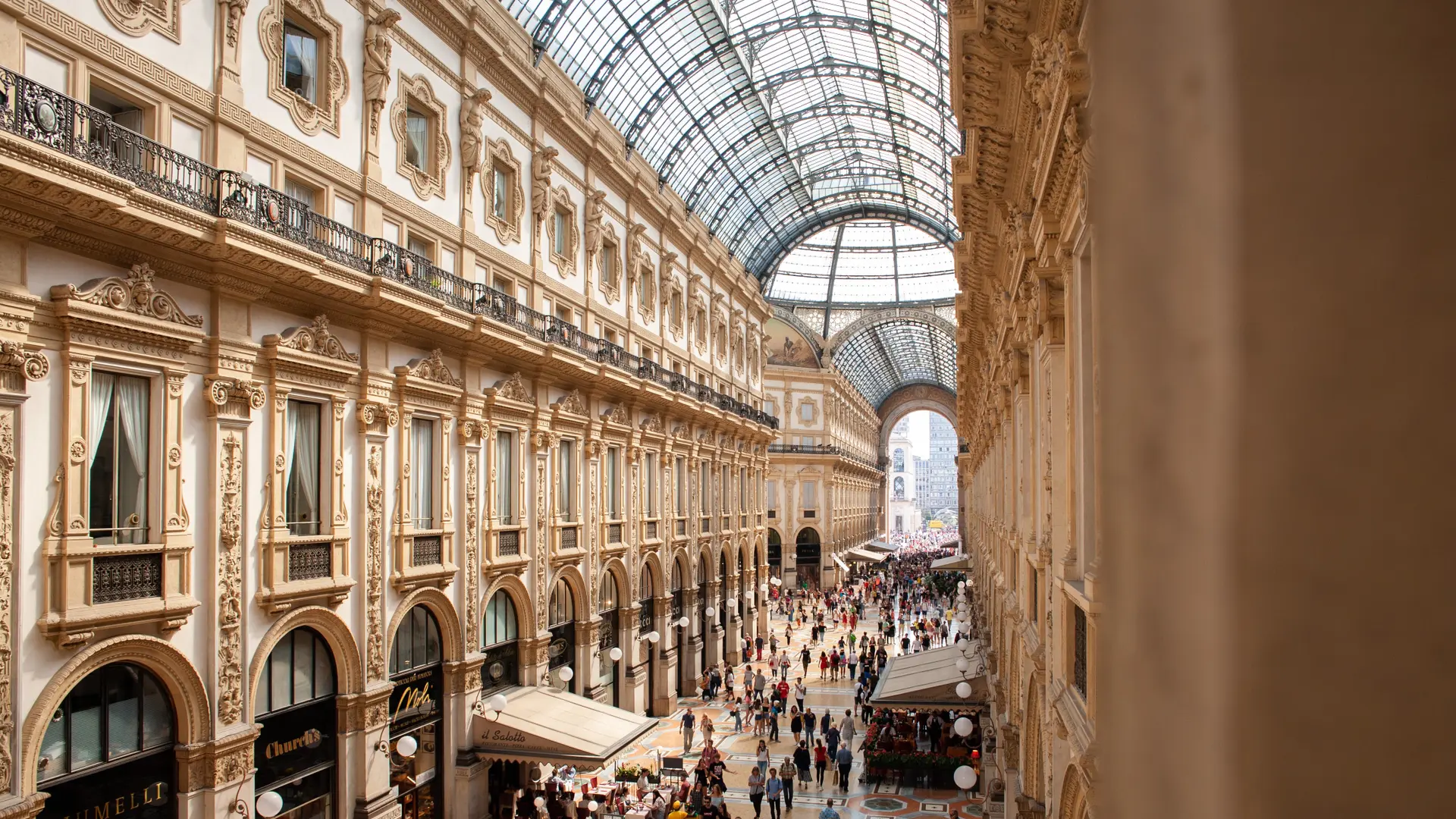 Destinations Articles - Milan - Fabulously Fashionable
