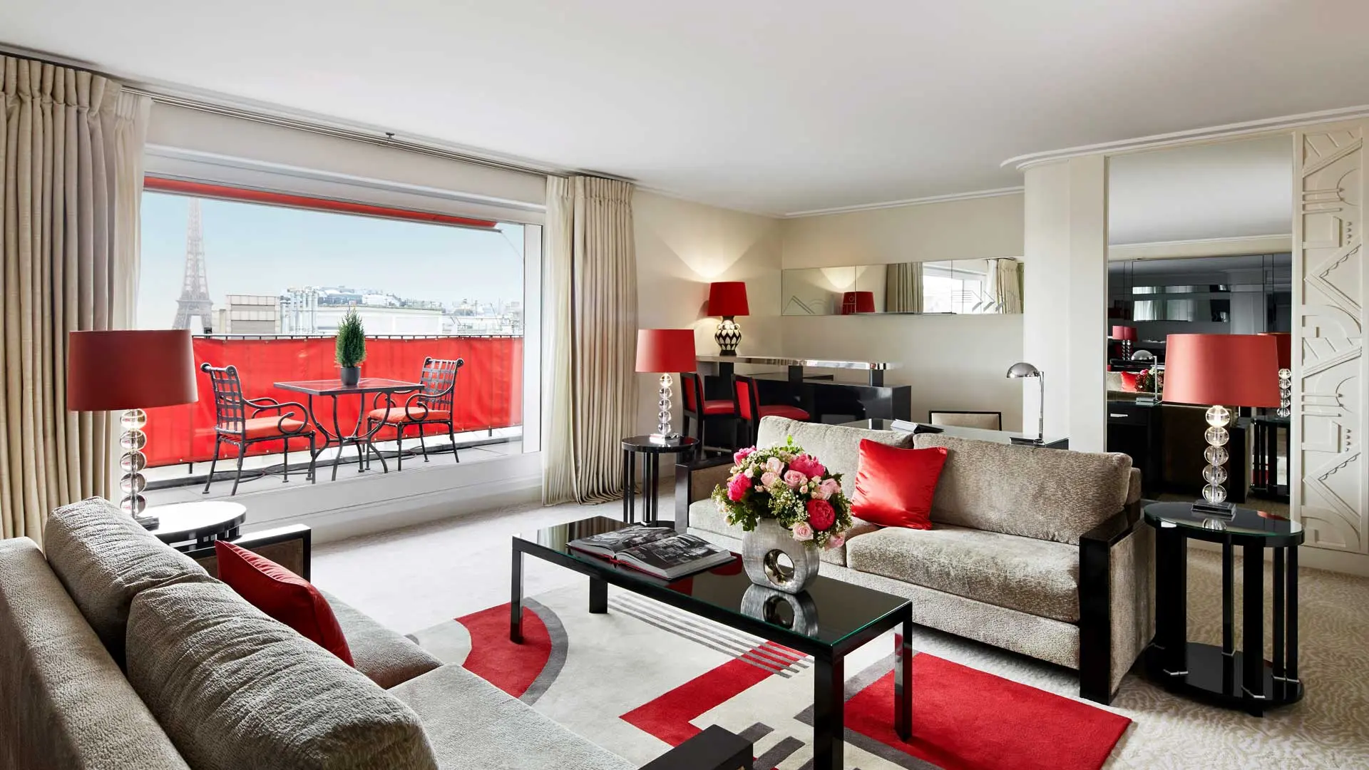 Hotel review Accommodation' - Hôtel Plaza Athénée Paris - 22