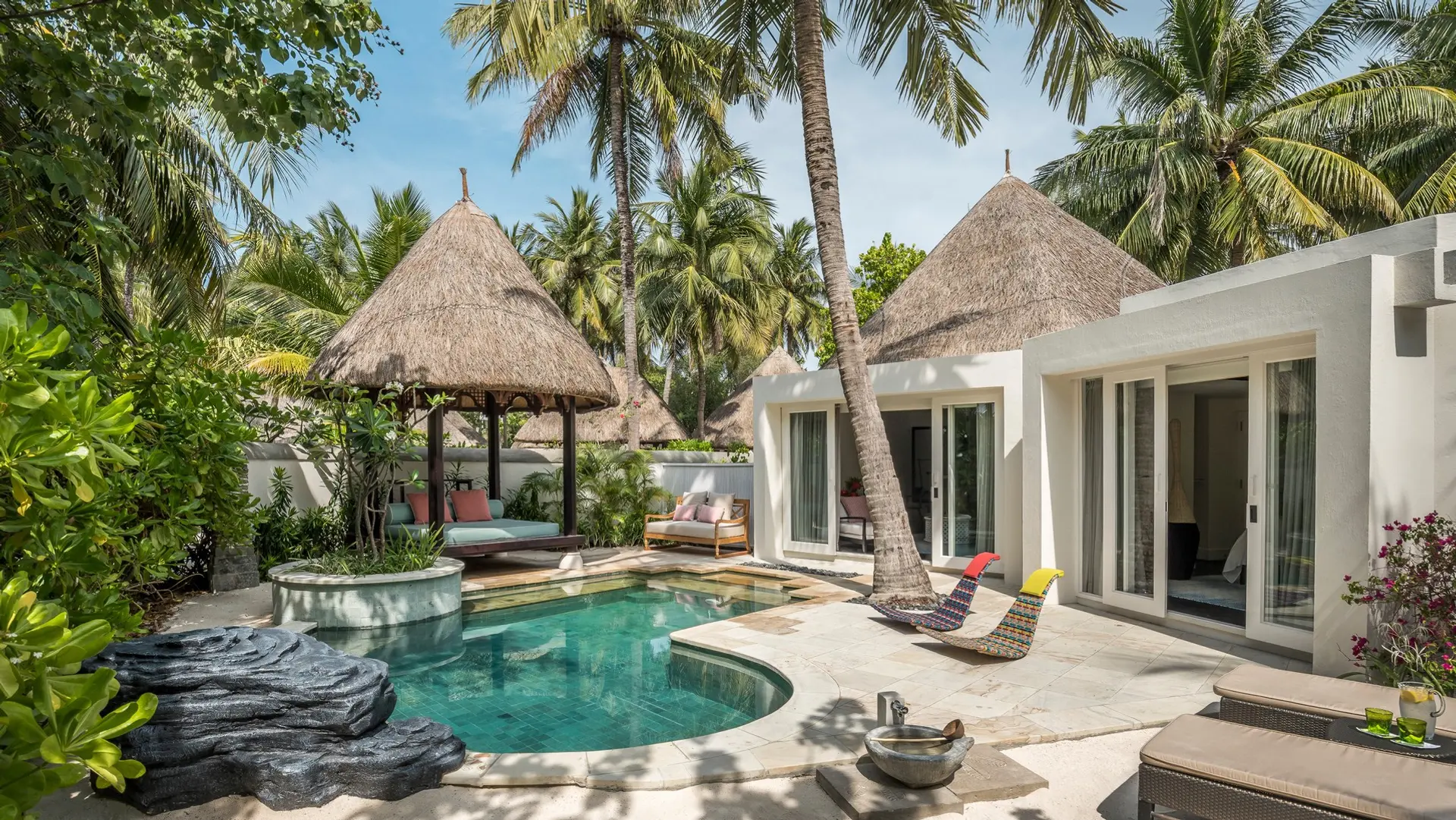 Hotel review Accommodation' - Four Seasons Resort Maldives at Kuda Huraa - 2