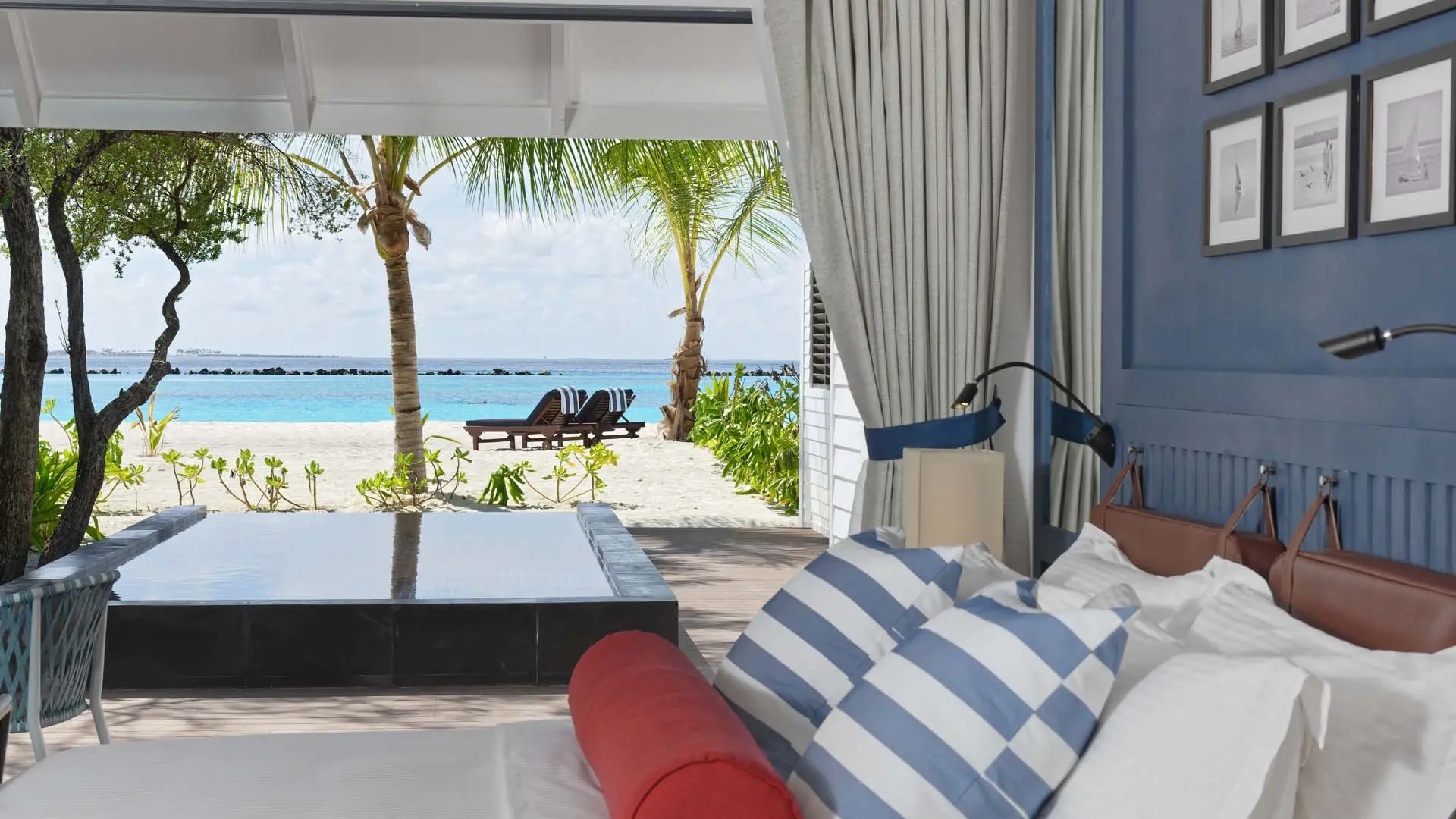 Hotel review Accommodation' - Paradise Island Resort & Spa - 2
