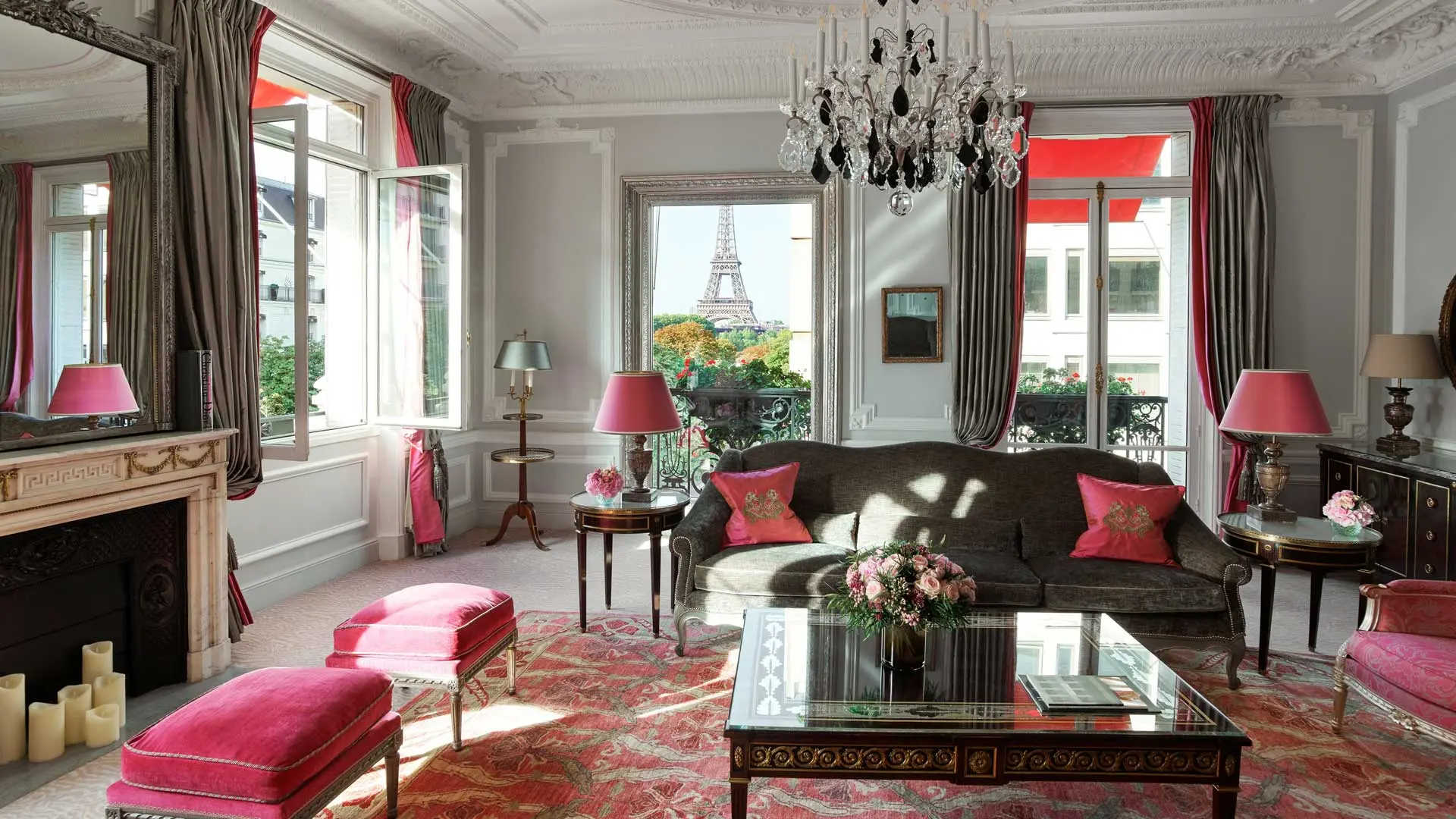 Hotel review Accommodation' - Hôtel Plaza Athénée Paris - 6