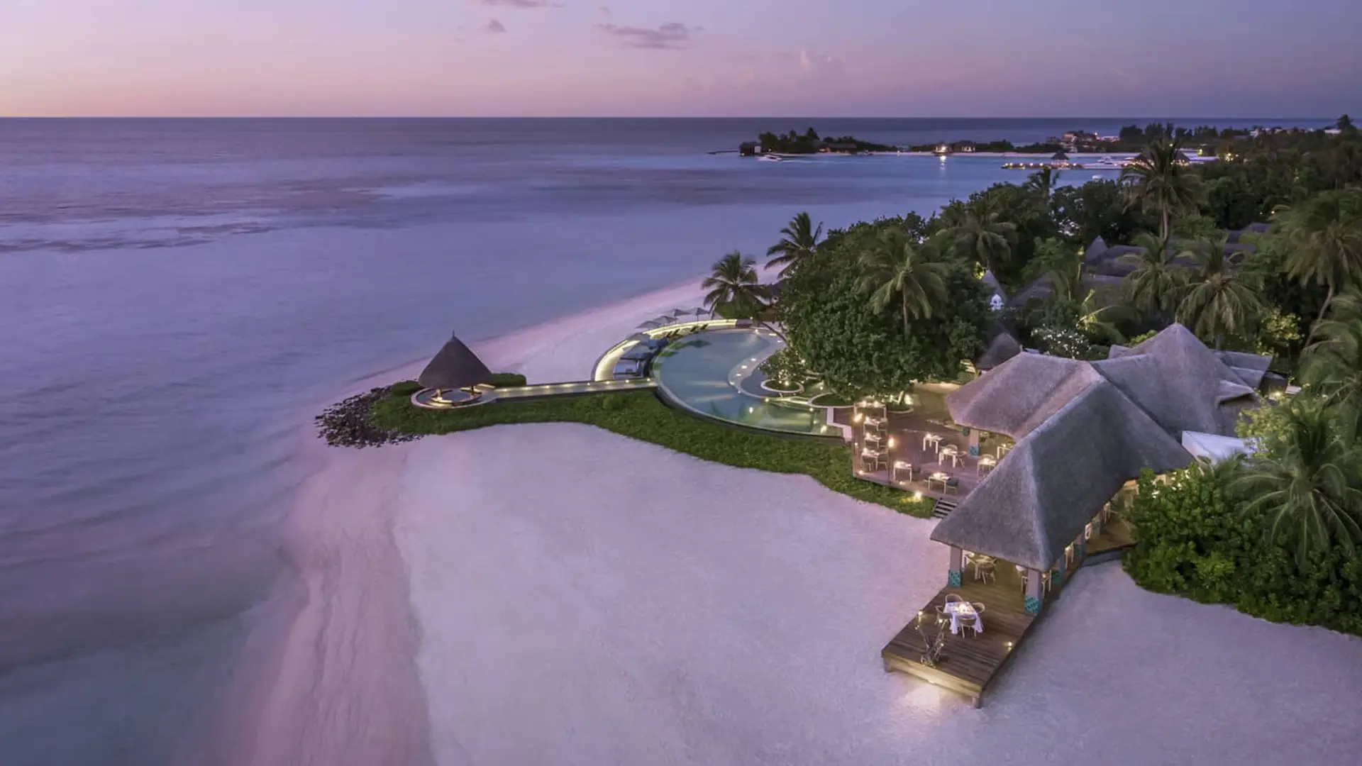 Hotel review What We Love' - Four Seasons Resort Maldives at Kuda Huraa - 1